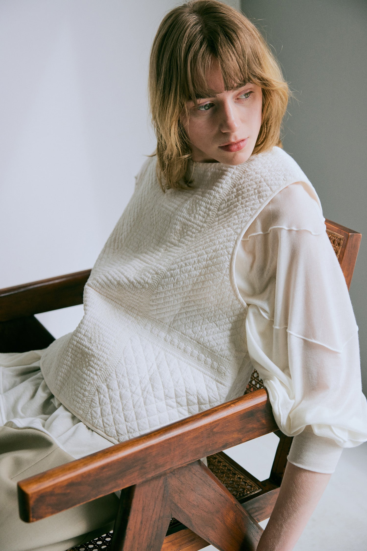 \再入荷/doux bleu インドキルト刺繍 2WAYベスト DB-2548-033