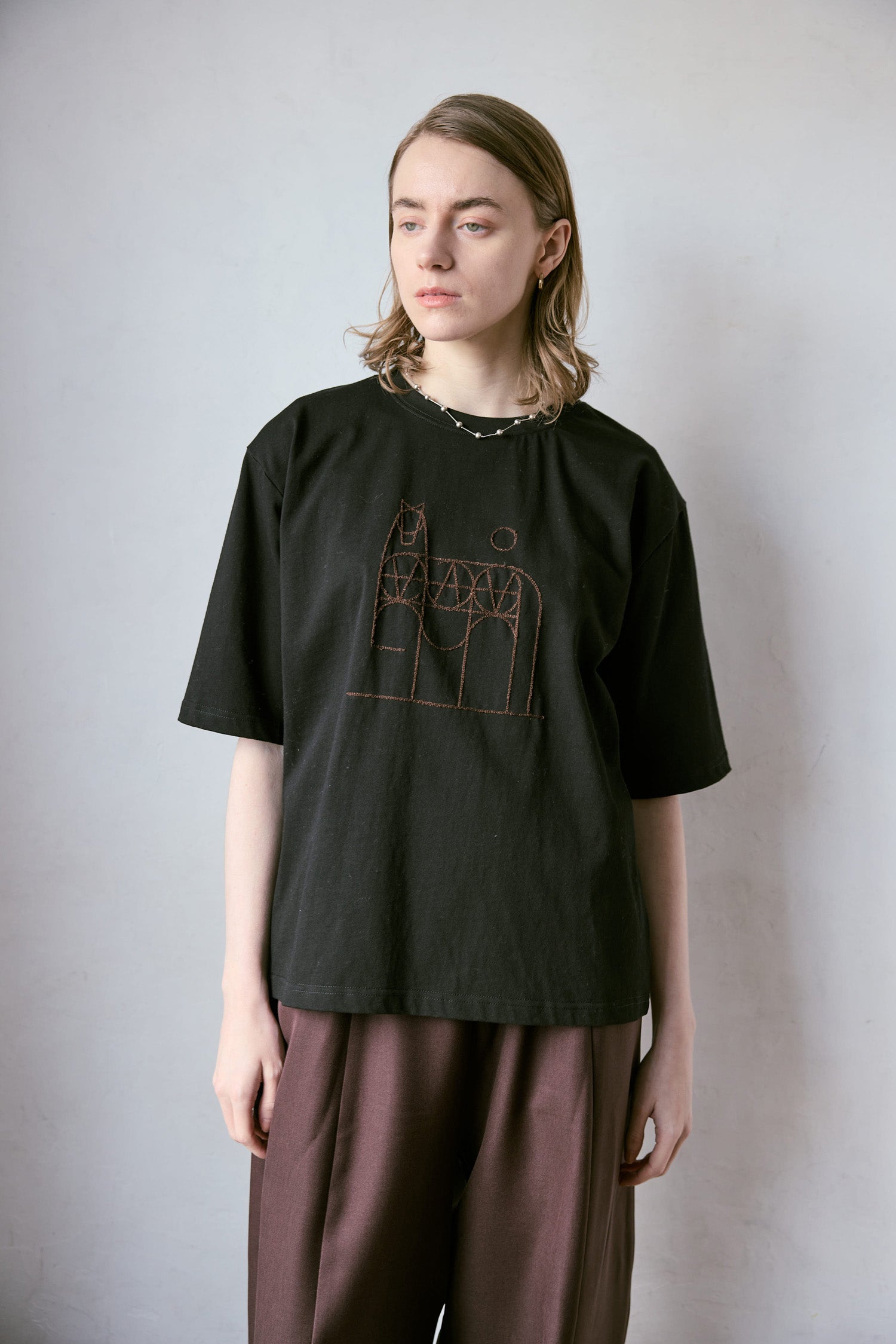 doux bleu horse刺繍Tシャツ DB-2641-001