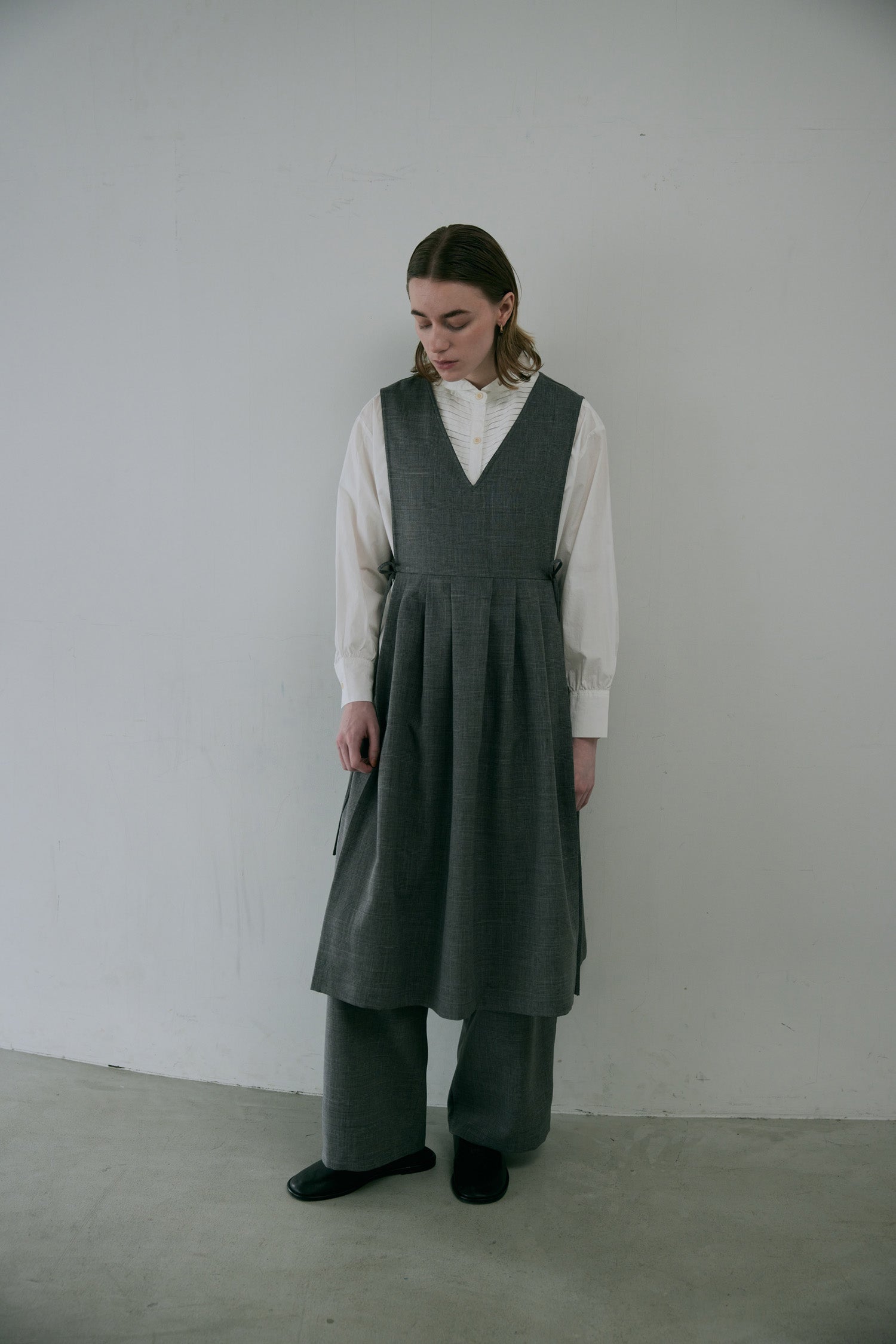 doux bleu ウーリーノ タックパンツ DB-2555-053