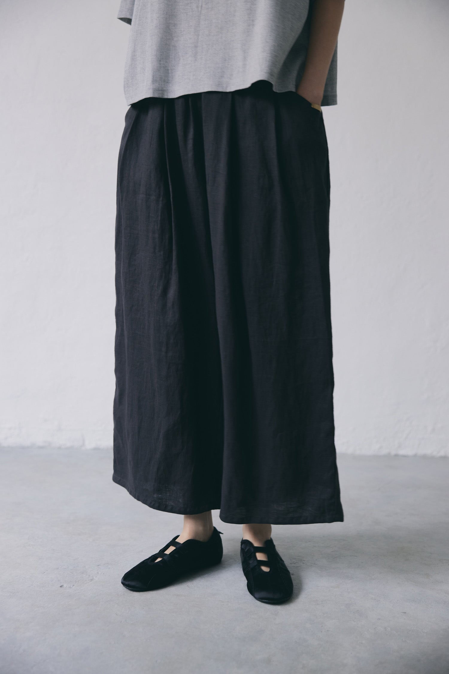 doux bleu リネンタック ワイドイージーパンツ DB-2525-057