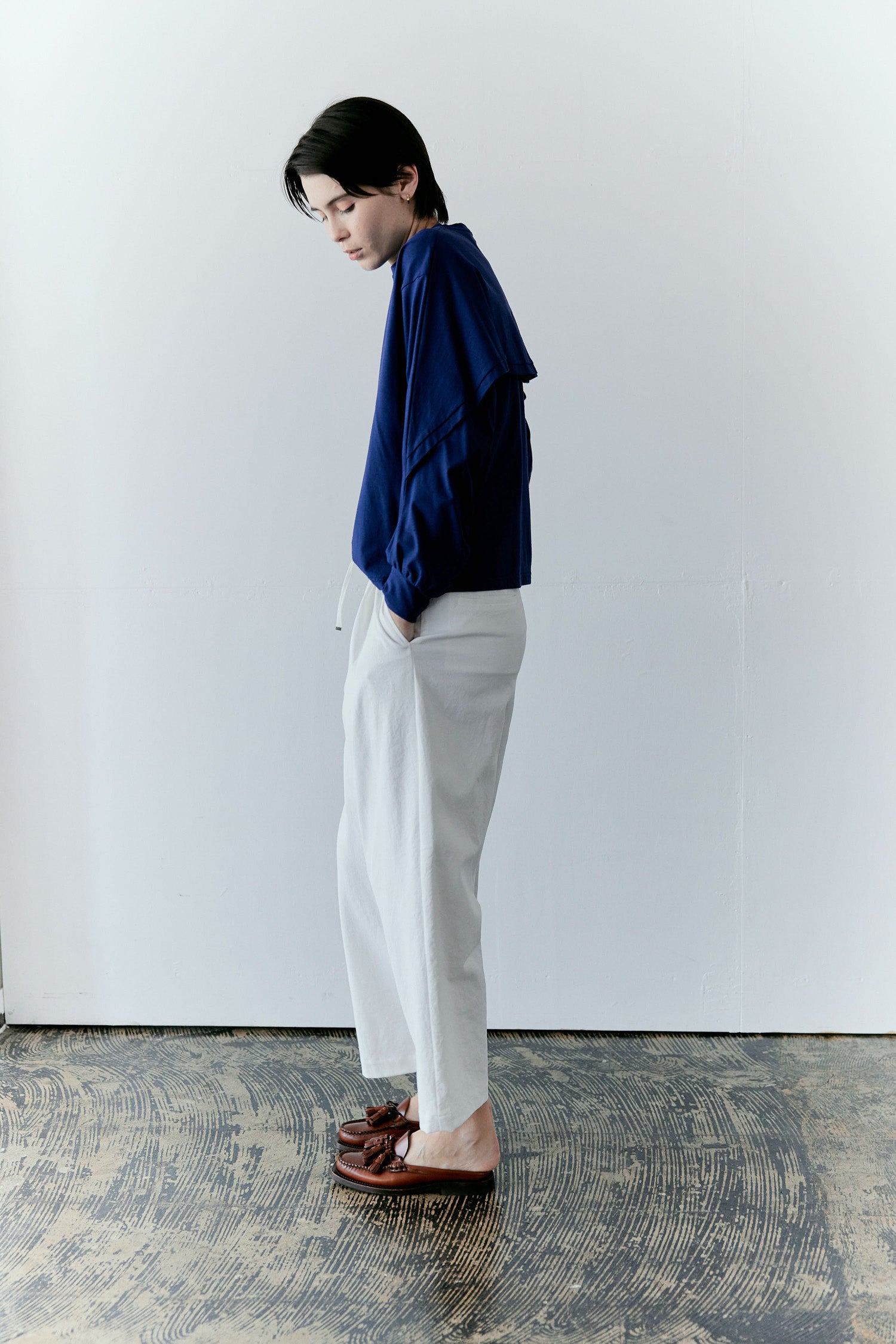 doux bleu ドライオックス タックテーパードパンツ DB-2615-031