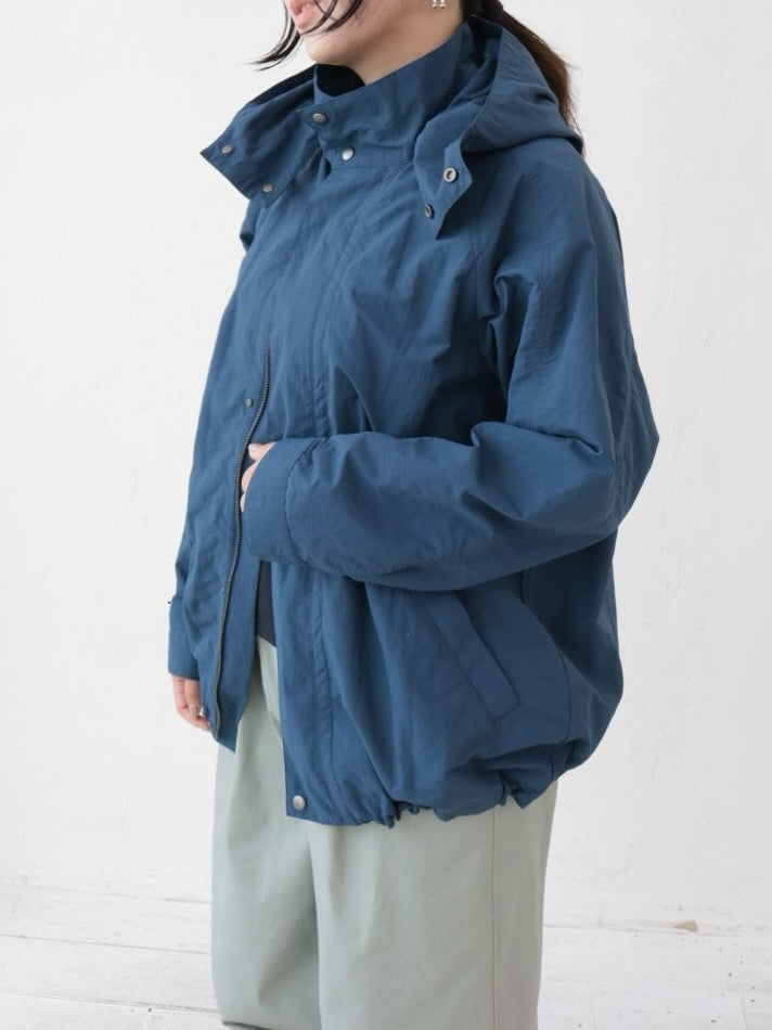 YARRA NEU ナイロンフードブルゾン NU-5617-425