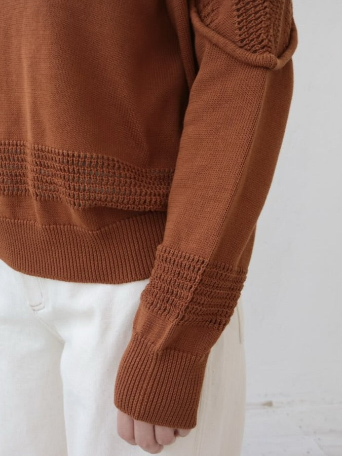 YARRA NEU 透かし編みヨークニットプルオーバー NU-5612-407