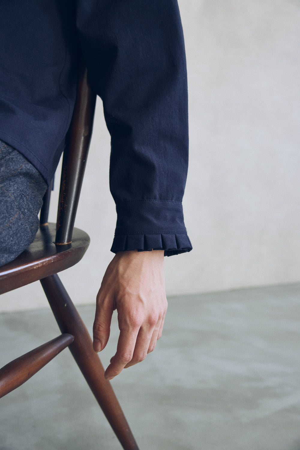 YARRA NEU ヴィンテージワッシャー衿フリルシャツ NU-5553-423