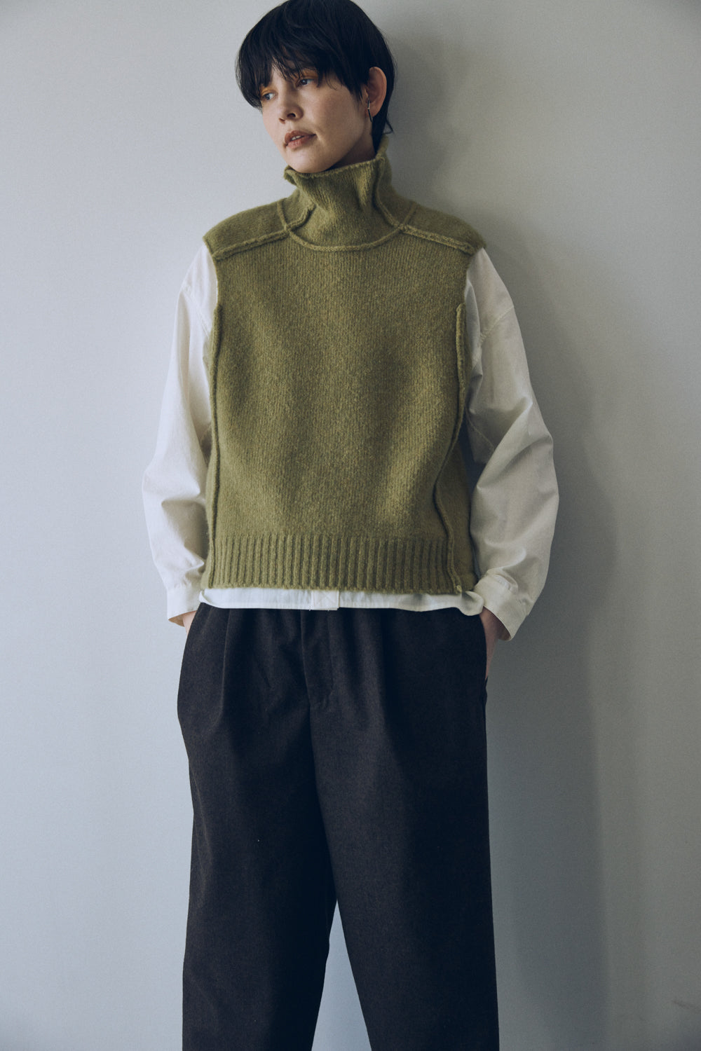 YARRA NEU 綿ウールスキッパーネックシャツ NU-5553-422