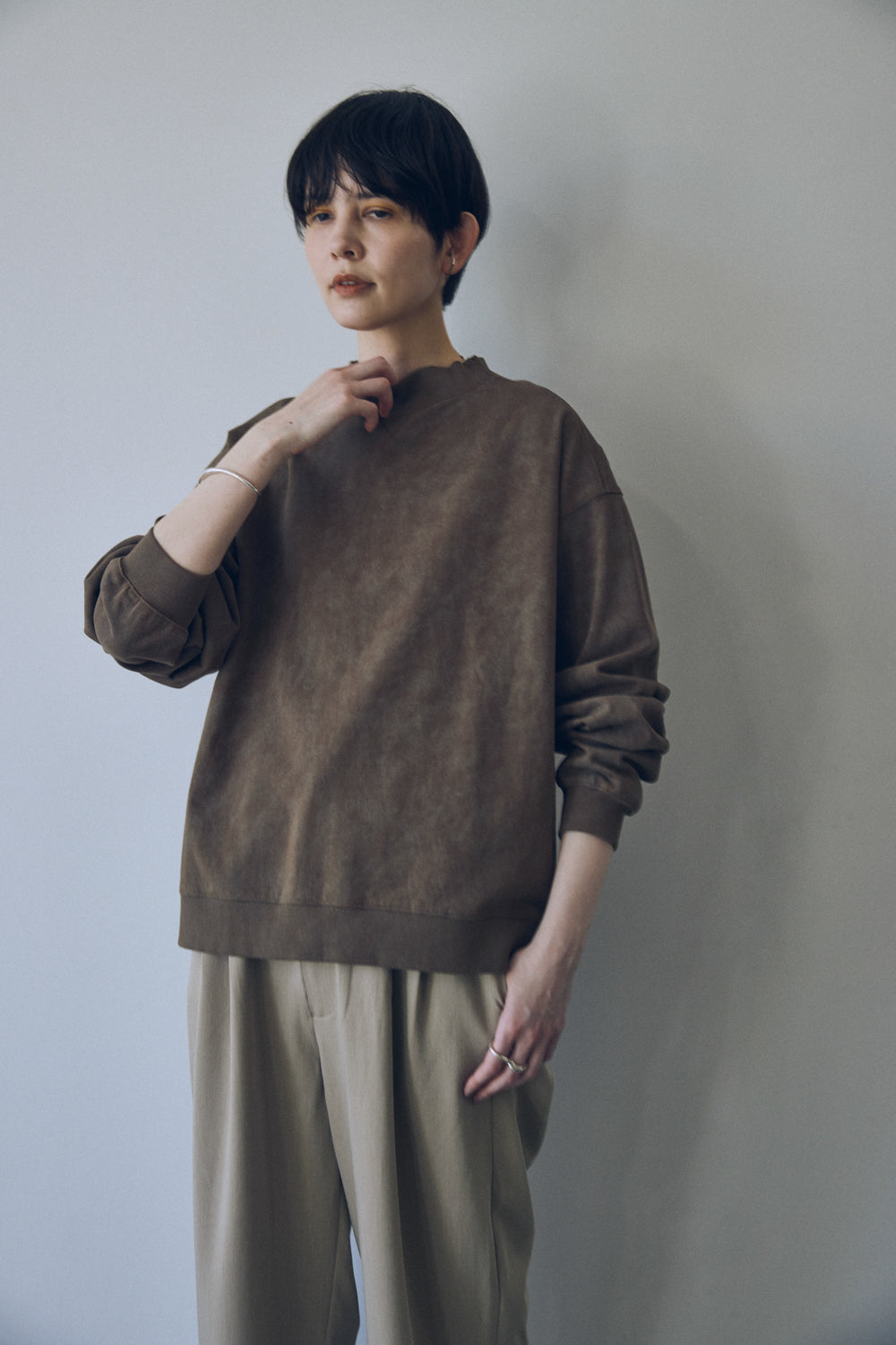 YARRA NEU ムラ染風ミニ裏毛プルオーバー NU-5541-402