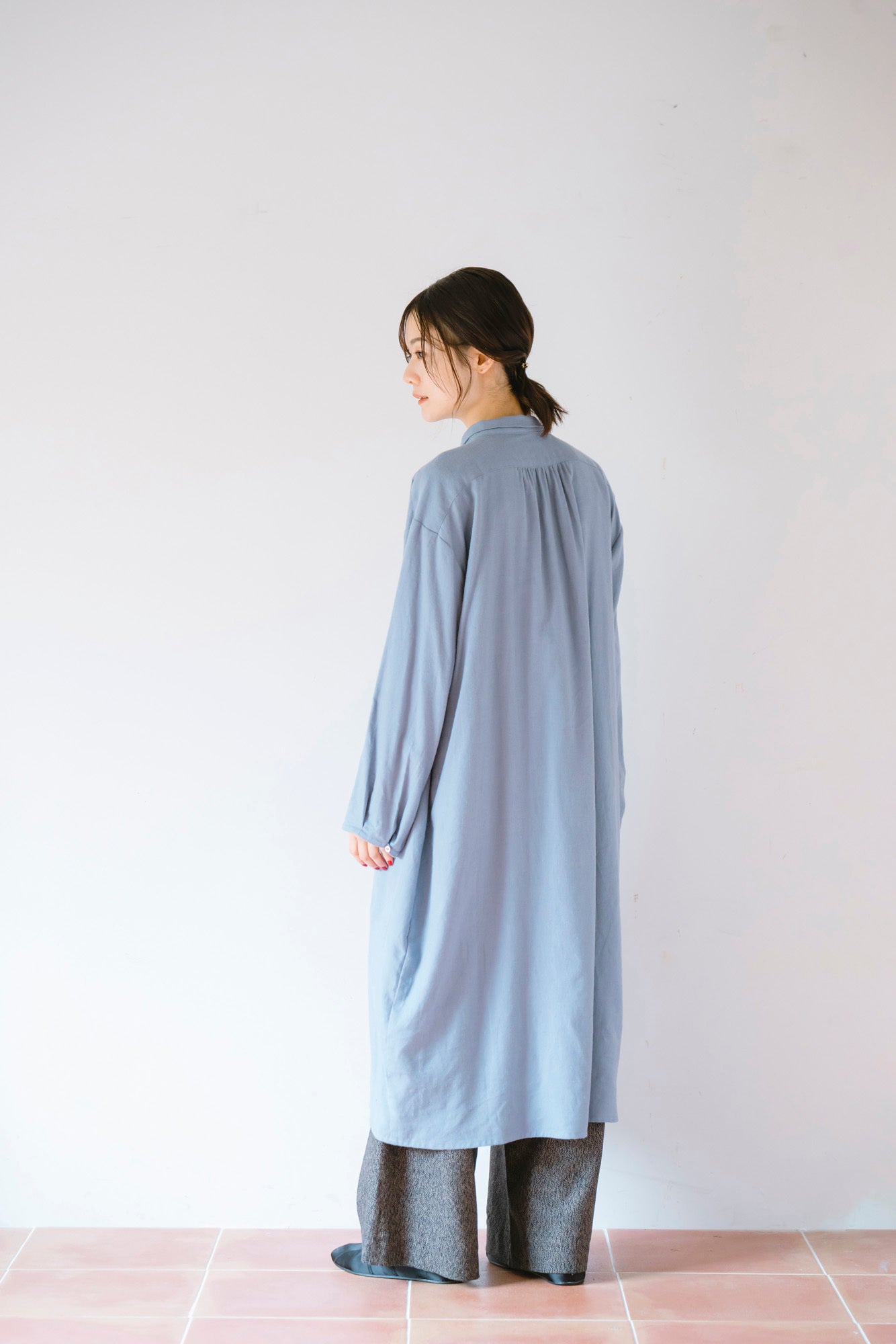 YARRA　オリジナルツイルちび衿ギャザーワンピース　YR-1554-249