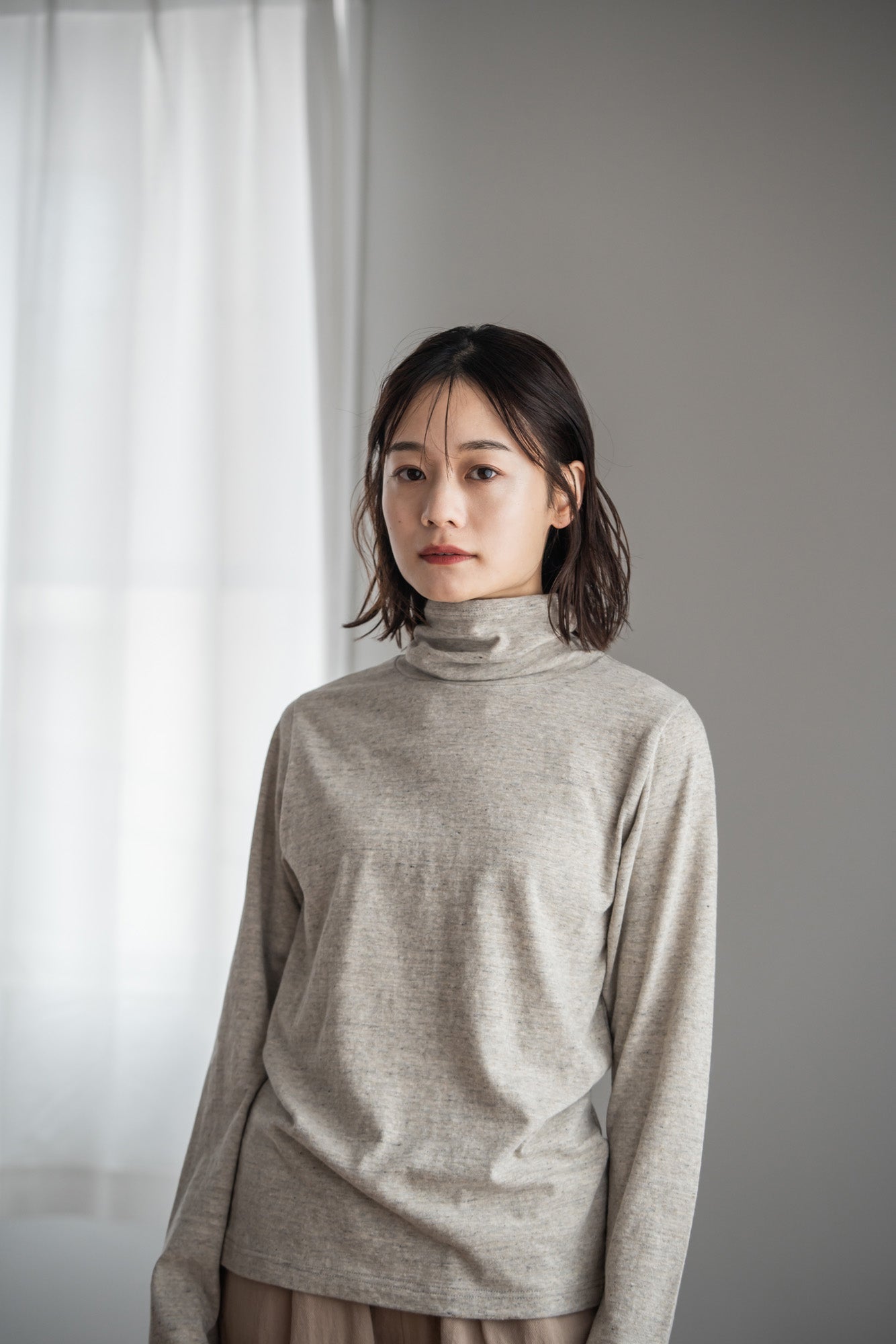 美品✨YARRA ヤラ フードロングコート 麻100% グレー フリー 美品✨YARRA ヤラ フードロングコート 麻100% グレー フリー