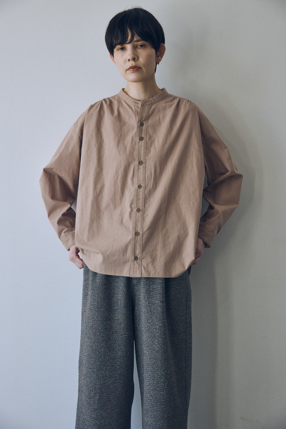 YARRA NEU　綿ウールスキッパーネックシャツ　NU-5553-422