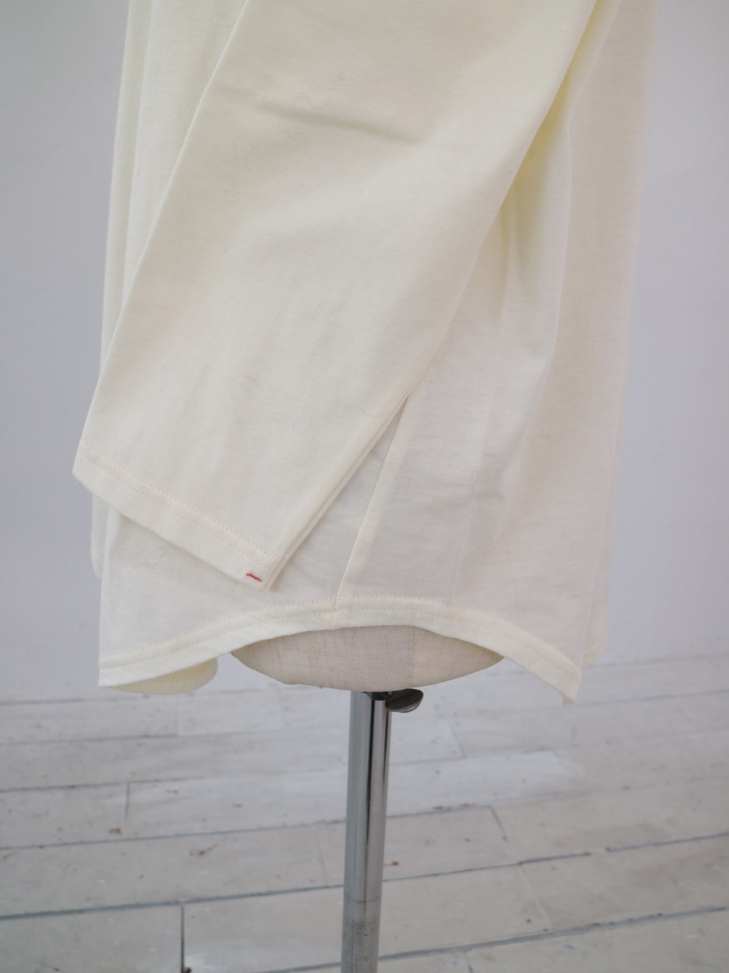 YARRA　ナチュラルソフト天竺ロングカットソー　YR-1551-284