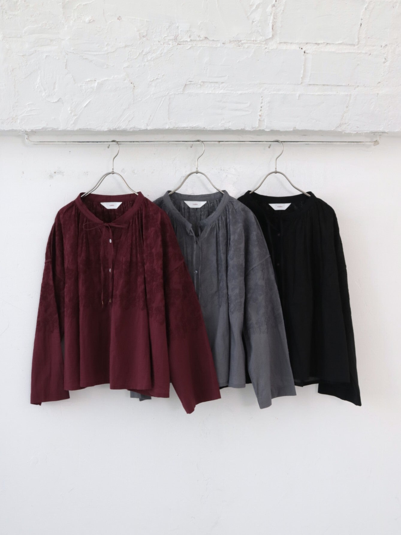 YARRA　INDIAボイル刺繍ブラウス　YR-1553-250