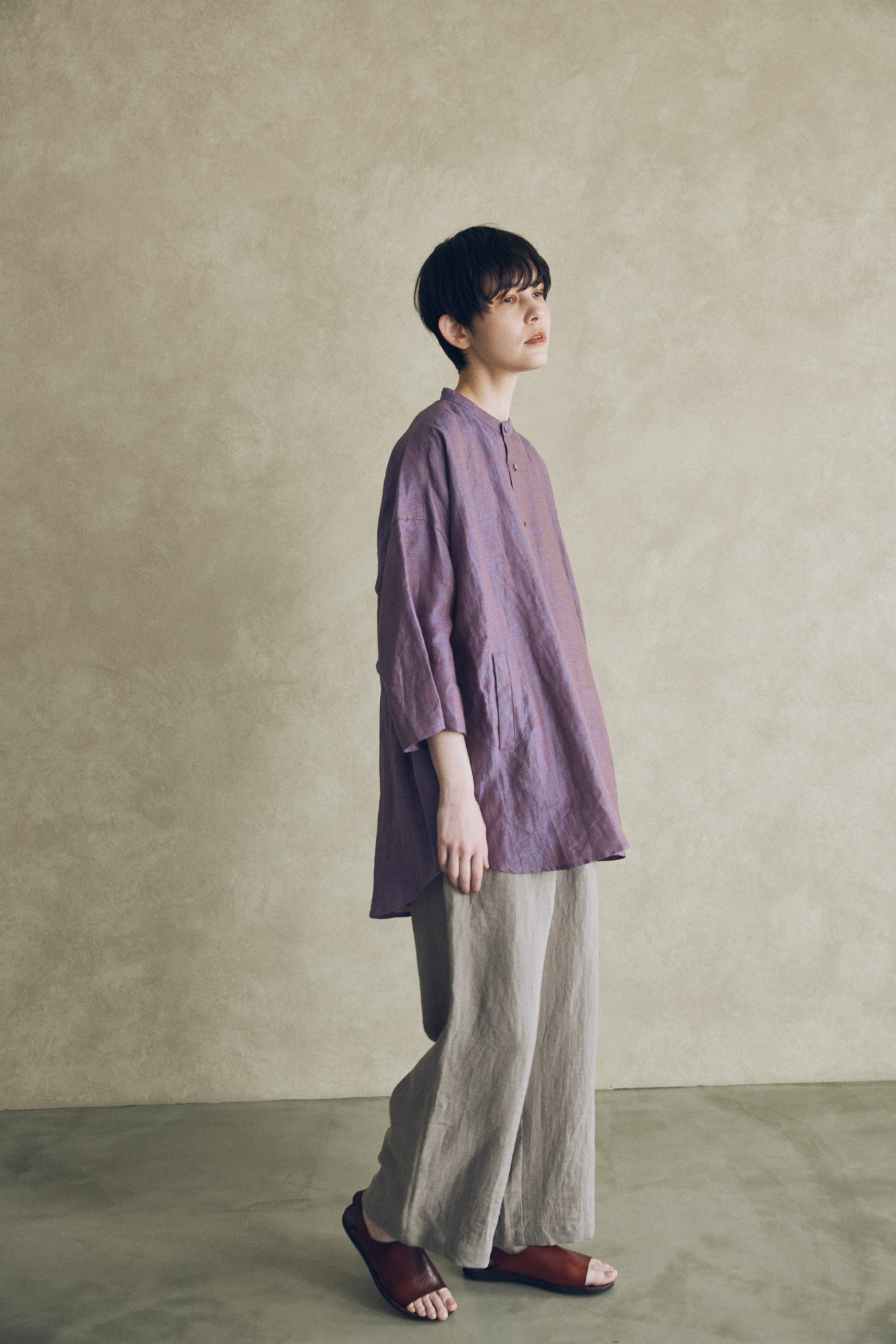 YARRA NEU　セミワイドイージーリネンパンツ　NU-5535-450