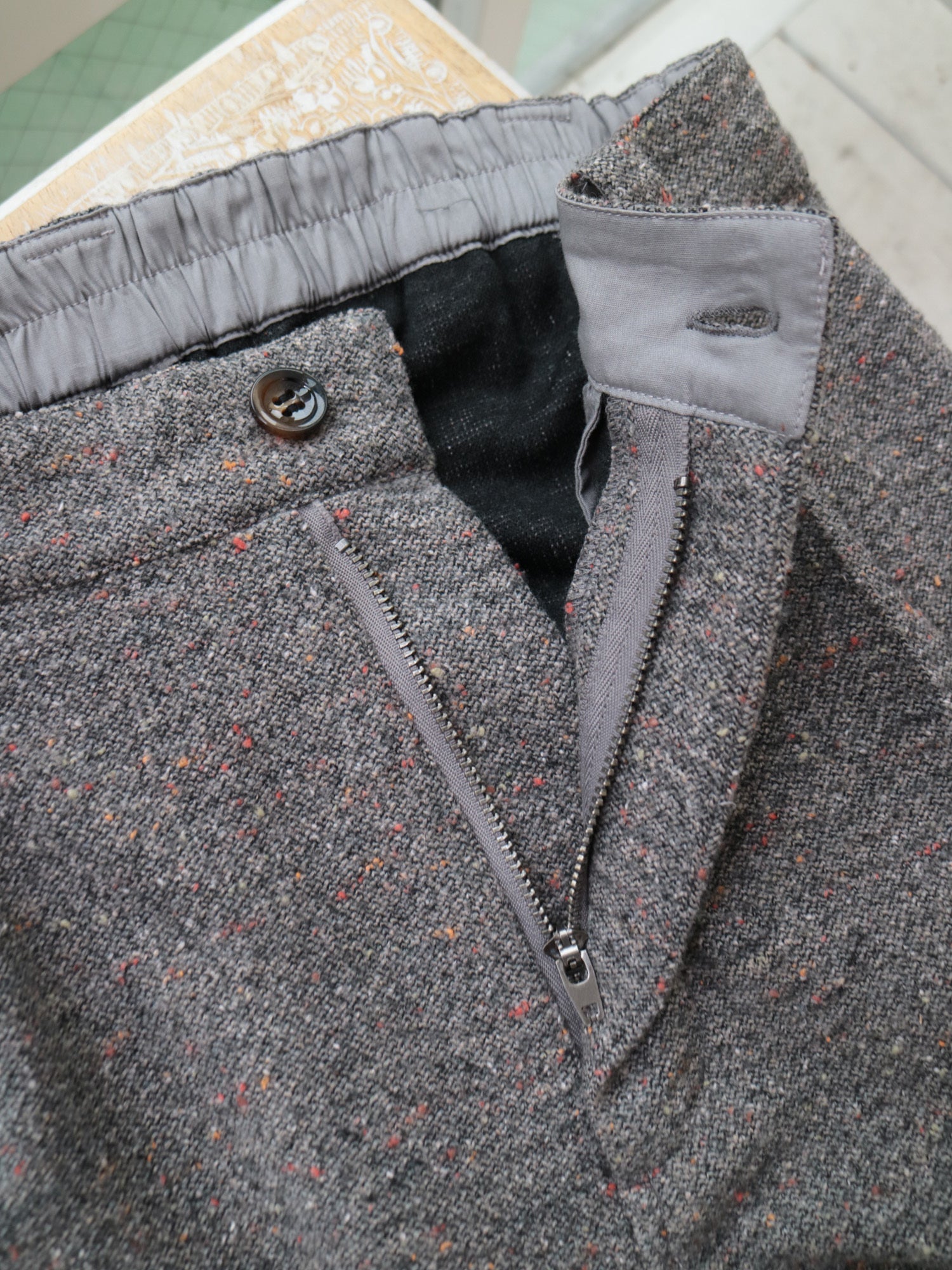 YARRA NEU　カラーネップ起毛パンツ　NU-5555-424