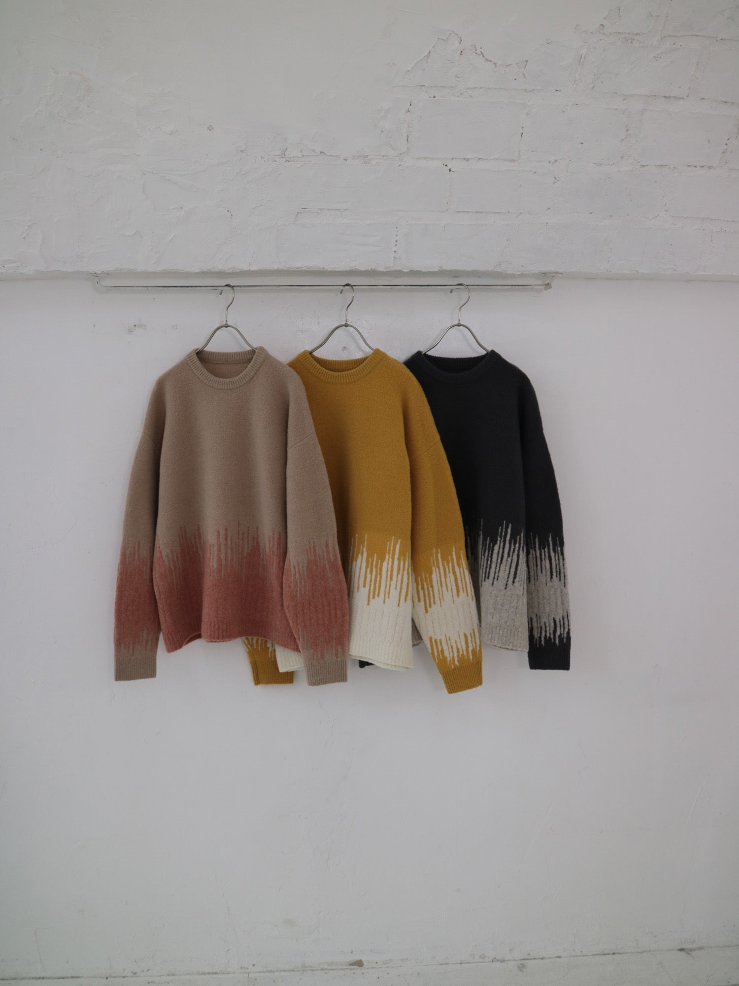 YARRA NEU　コンビJQDニットプルオーバー　NU-5552-421