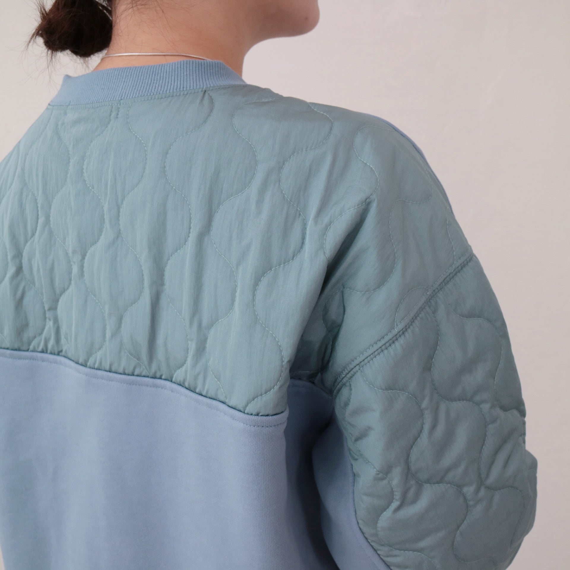 YARRA NEU　キルトコンビスウェットプルオーバー　NU-5451-423