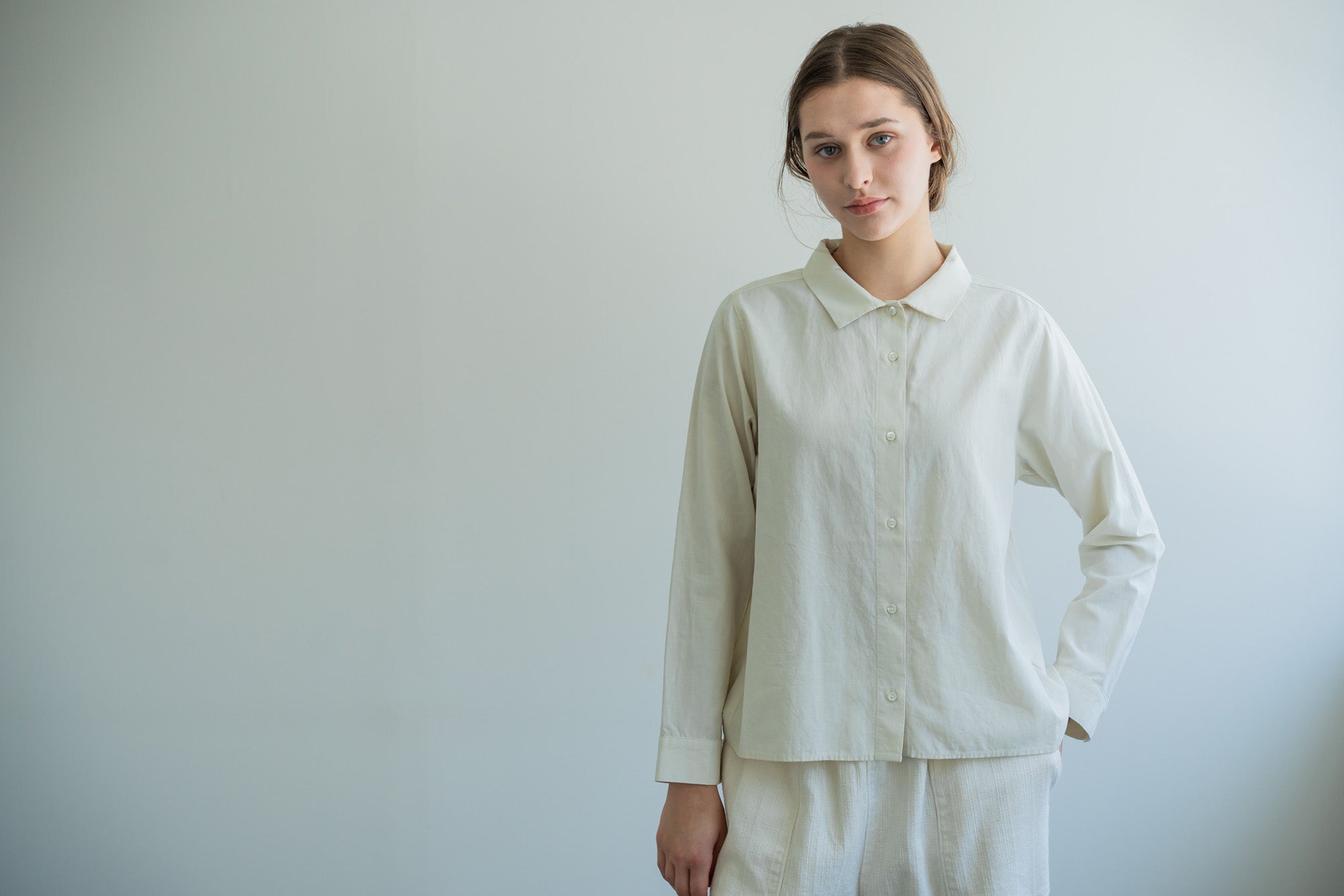 YARRA　フラットカラーオープンブラウス　YR-1613-221