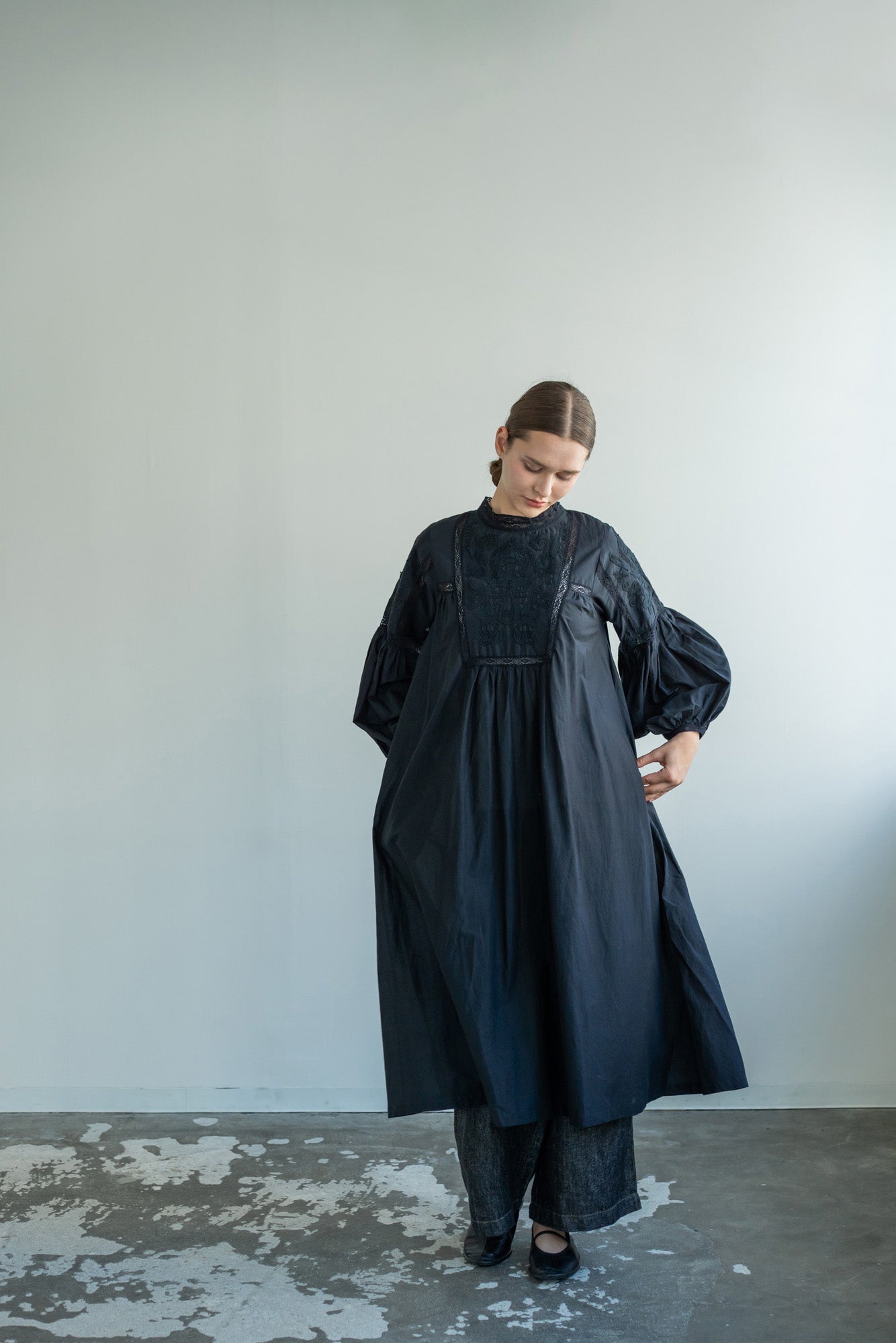 YARRA　INDIAハイカウント刺繍ワンピース　YR-1614-241