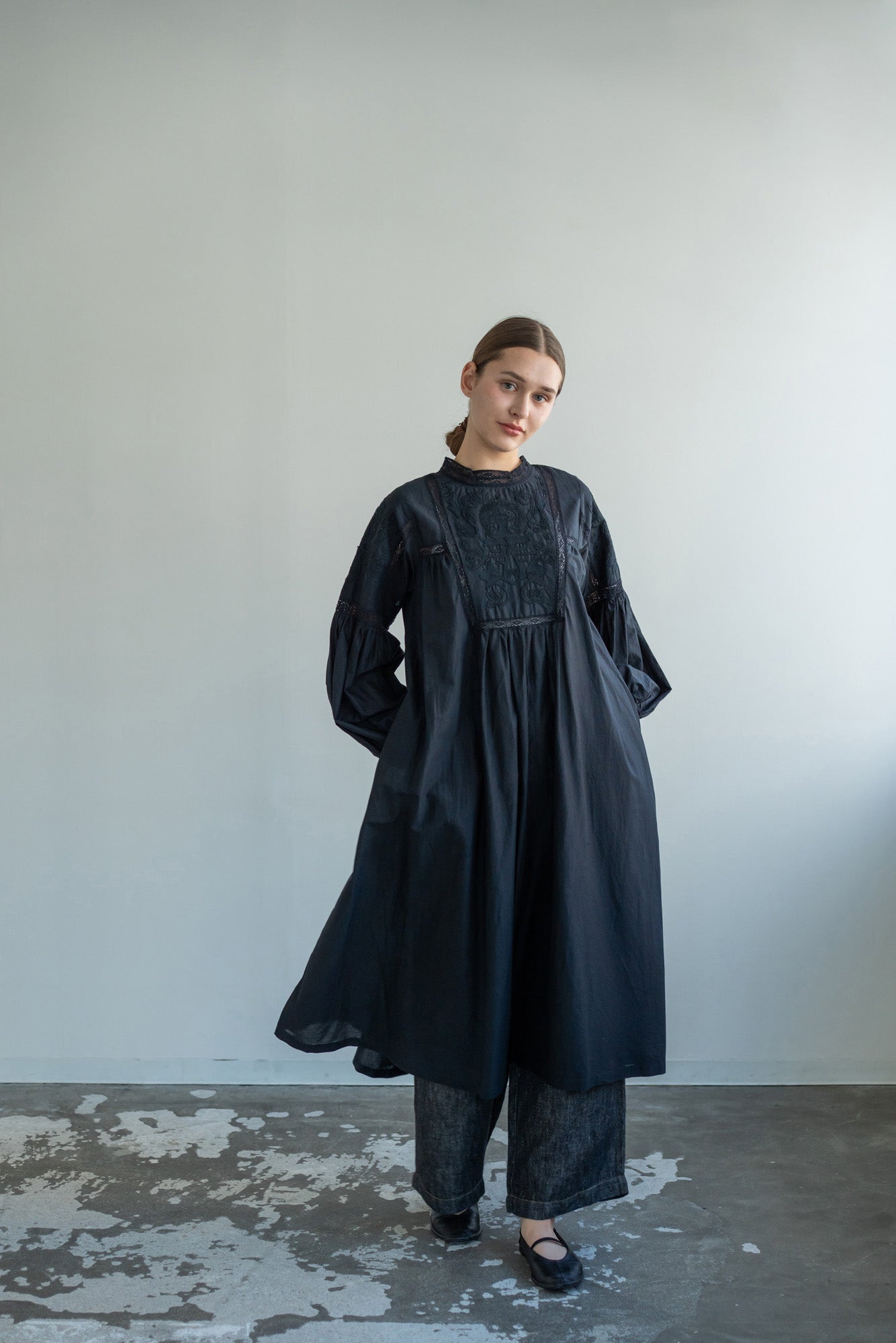 YARRA INDIAハイカウント刺繍ワンピース YR-1614-241