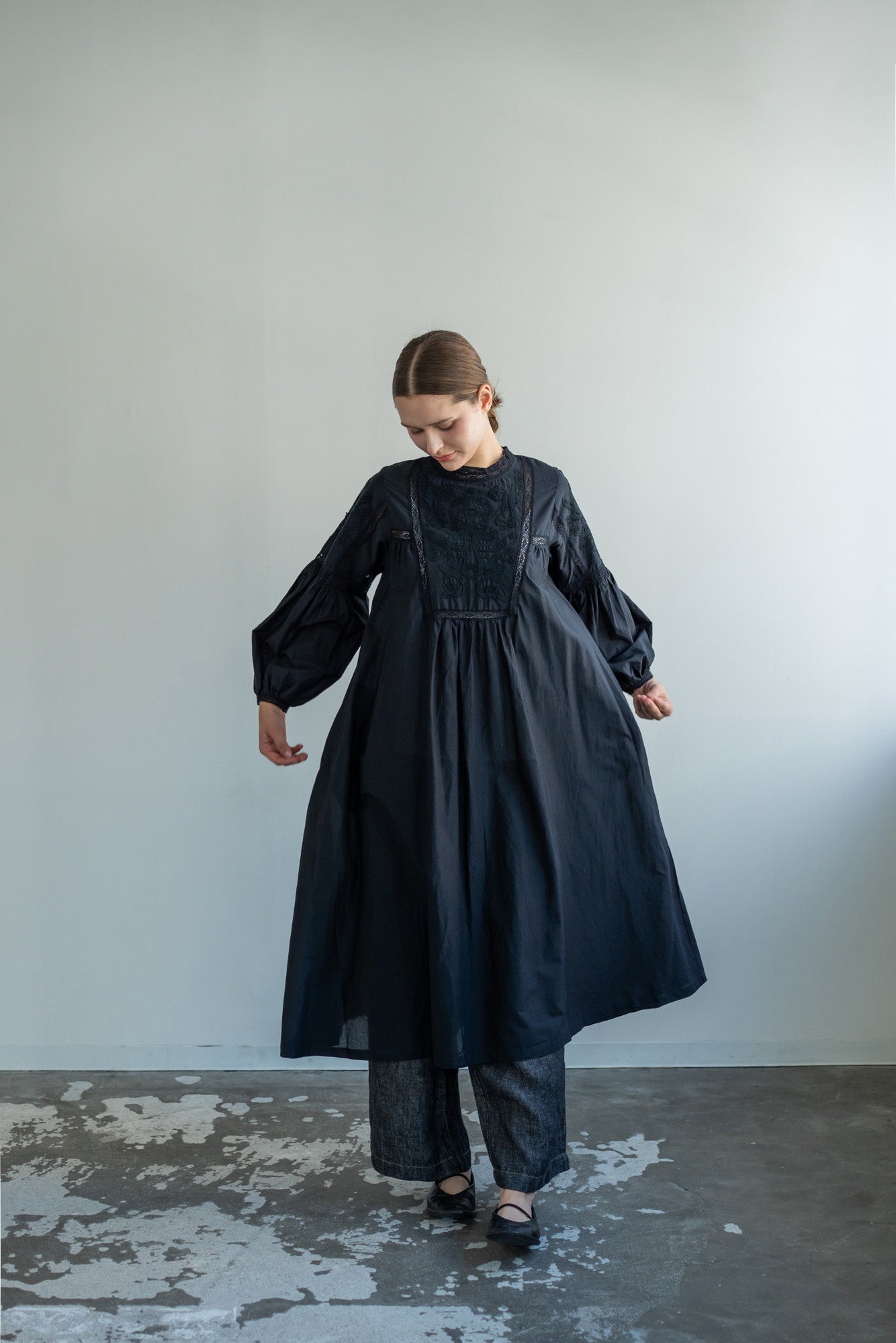 YARRA INDIAハイカウント刺繍ワンピース YR-1614-241