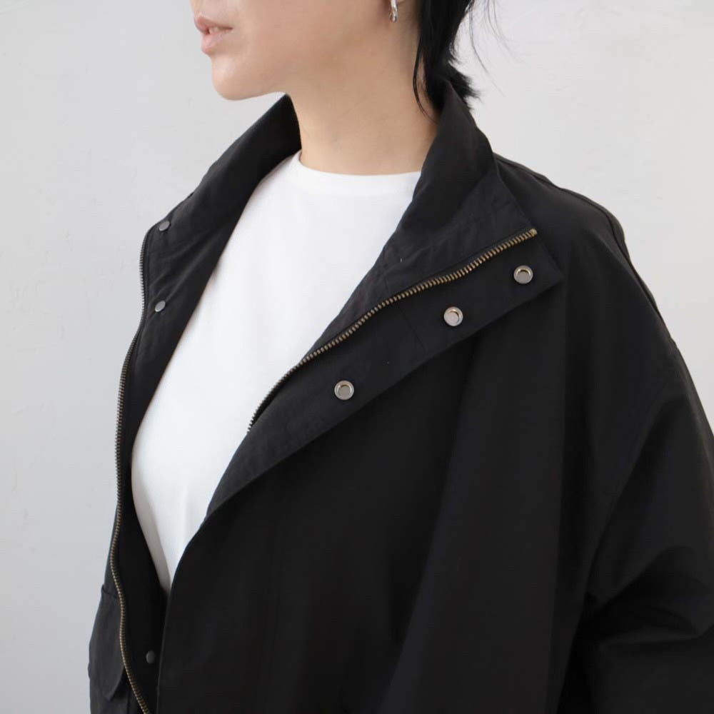 YARRA NEU　スタンドカラーナイロンアウター　NU-5417-420