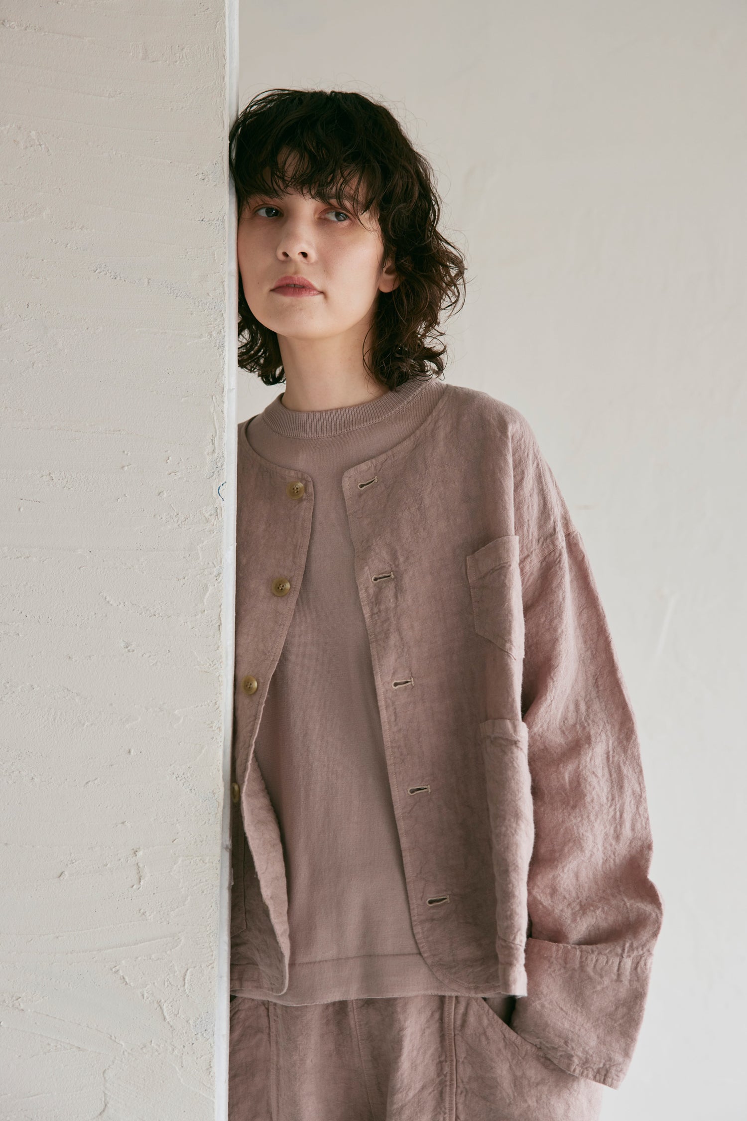 YARRA NEU　ノーカラーリネンジャケット　NU-5417-411