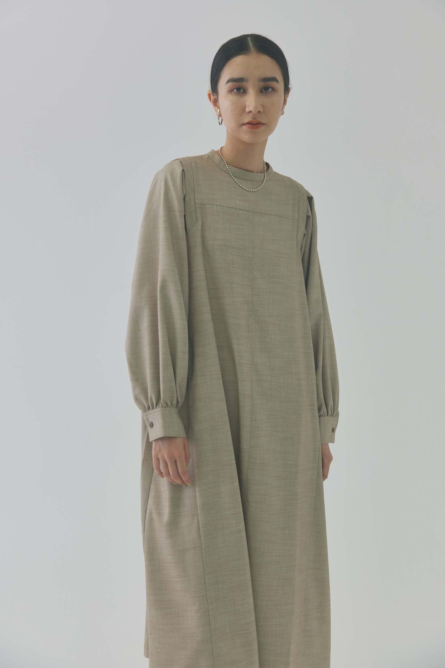 doux bleu スタンドカラーAラインワンピース DB-2414-004