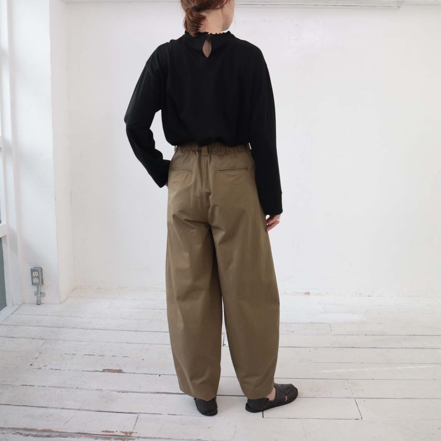 doux bleu　フリル襟カットソー　DB-2411-013