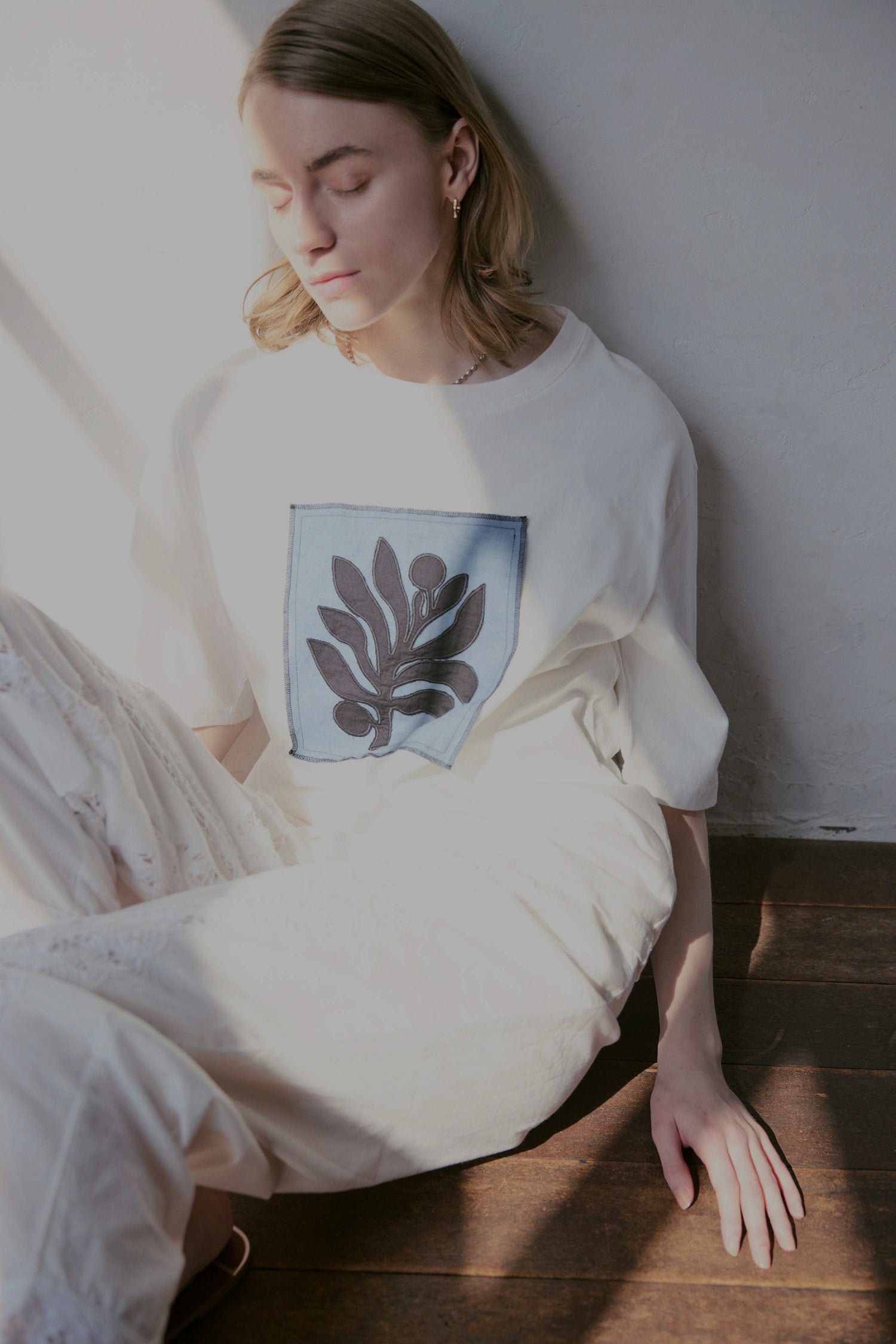 doux bleu　アップリケ刺繍Tシャツ　DB-2621-050