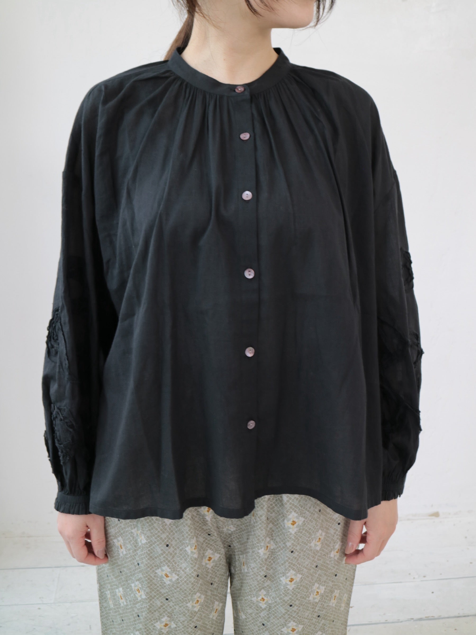 YARRA　INDIAドットテープ刺繍ブラウス　YR-1543-207