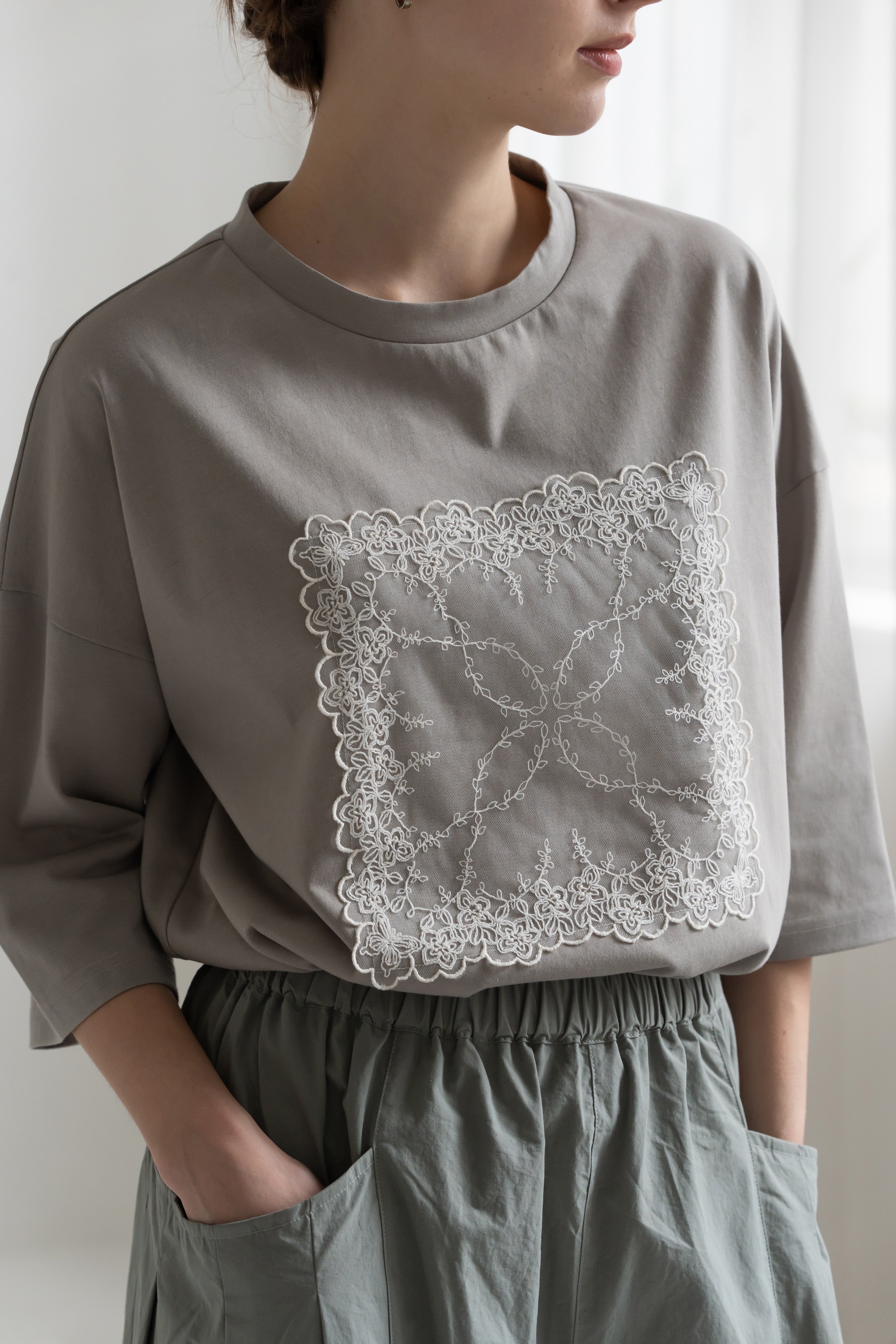 YARRA　シルキータッチ５分袖レースTEE　YR-1641-201