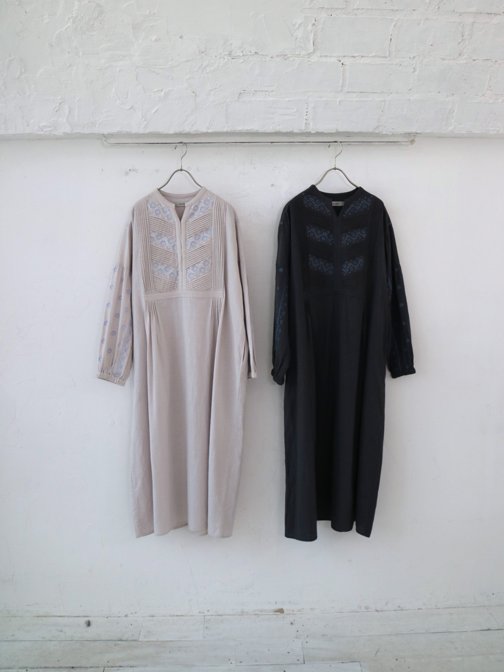 doux bleu　C/L クロスステッチ刺繍 ヨークワンピース　DB-2614-016