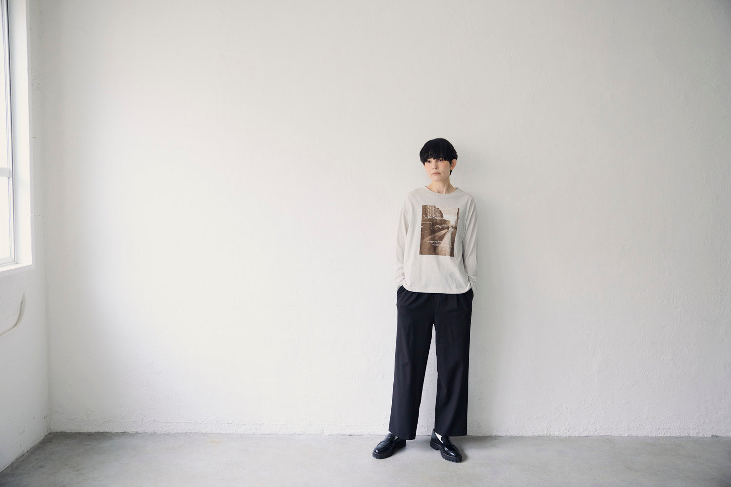 YARRA NEU　eveningフォトプリントロングTシャツ　NU-5641-402