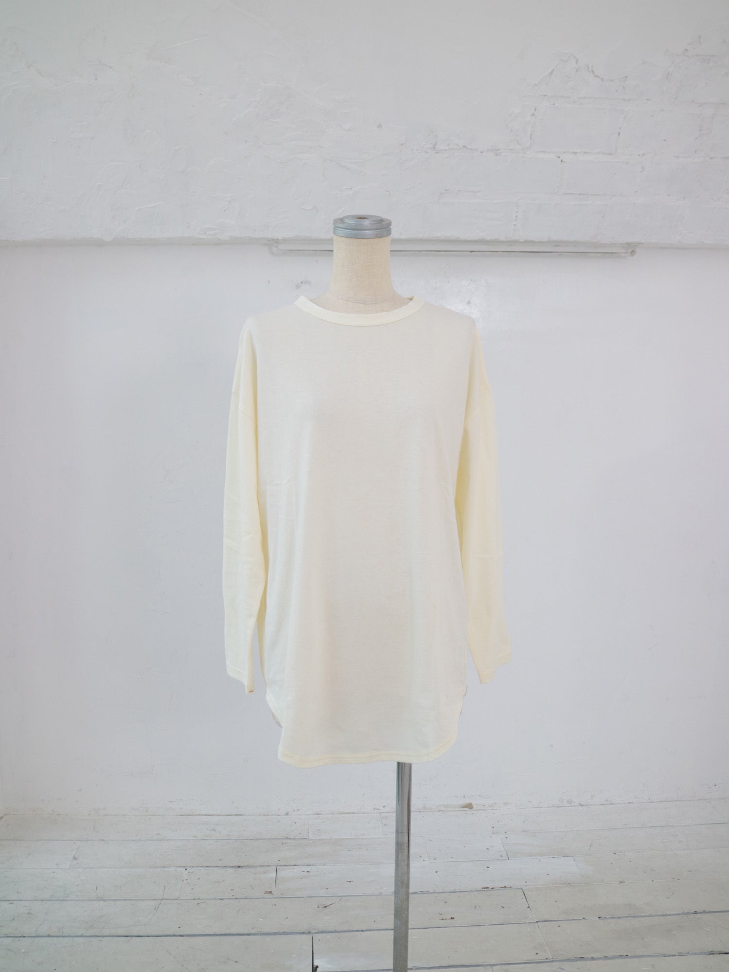 YARRA　ナチュラルソフト天竺ロングカットソー　YR-1551-284