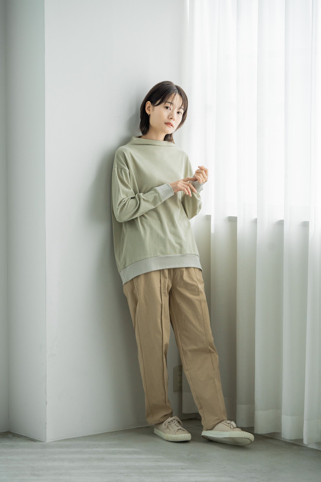YARRA　バックサテンスリムパンツ　YR-1415-210