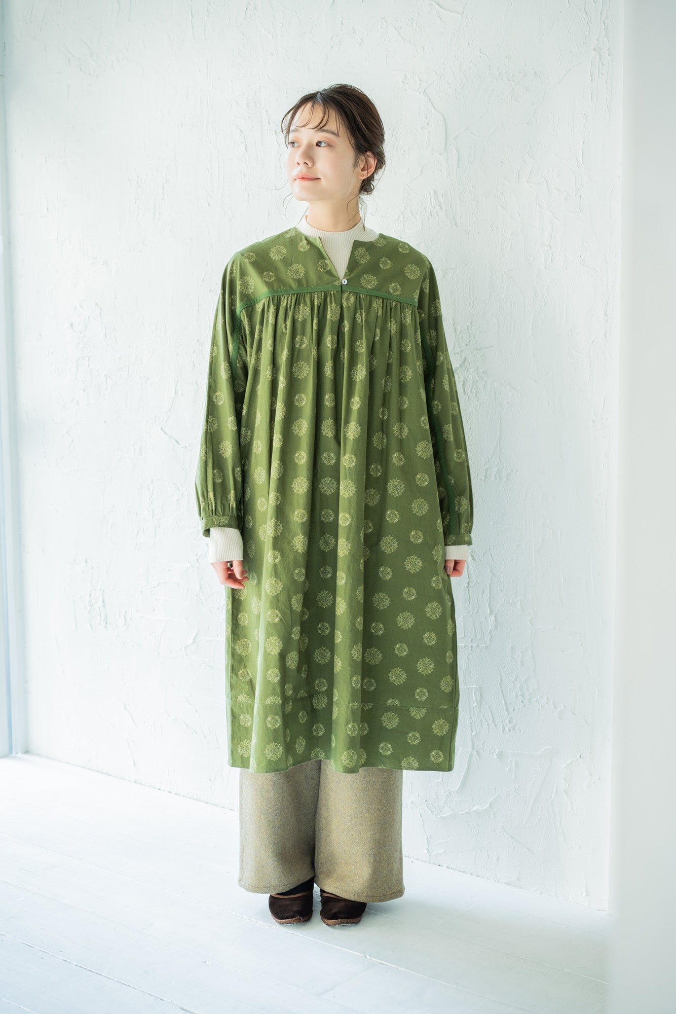 YARRA　綿カシミヤハイネックリブニット　YR-1442-222