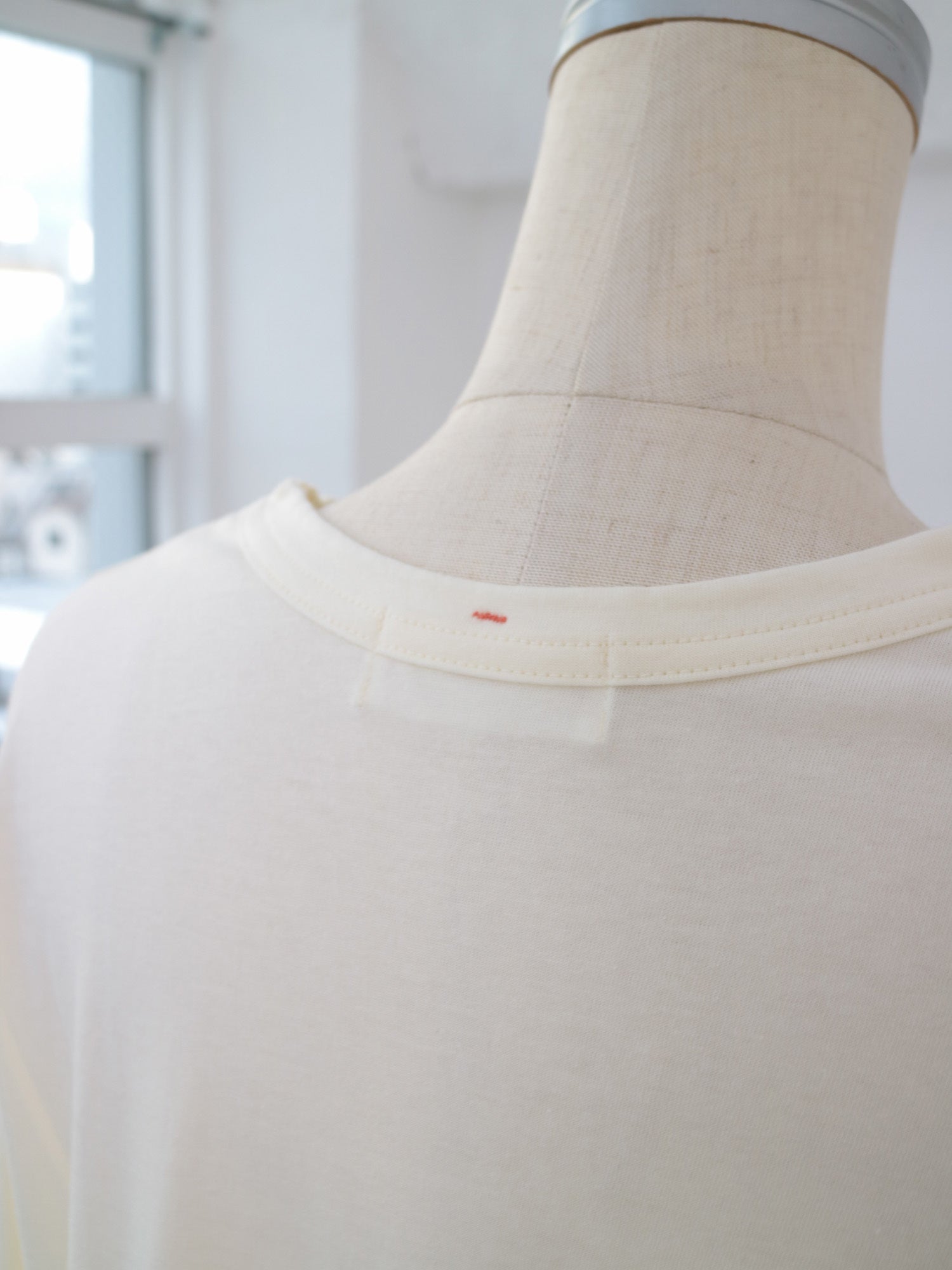 YARRA　ナチュラルソフト天竺ロングカットソー　YR-1551-284