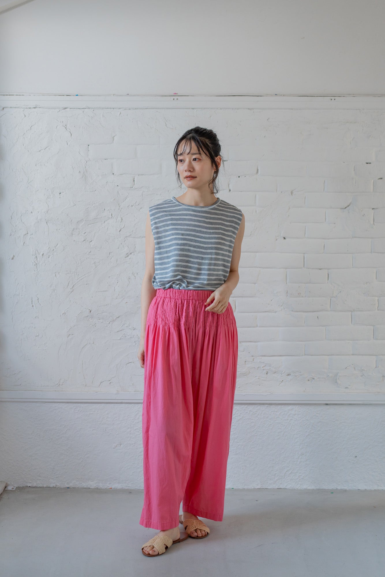 YARRA　ＩＮＤＩＡピンタックパンツ　YR-1525-261