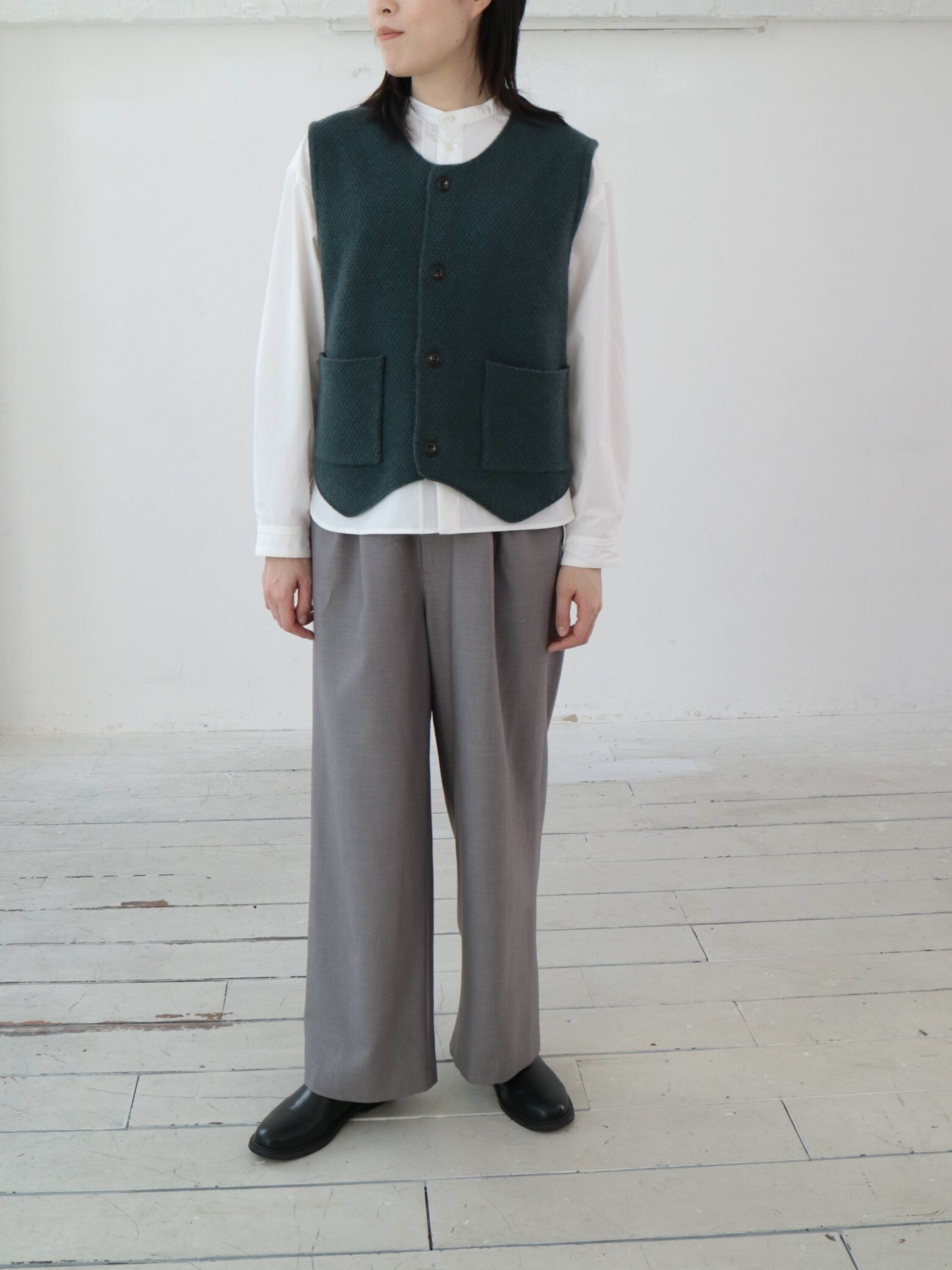 YARRA NEU　ヤクウール鹿の子編ニットベスト　NU-5548-408