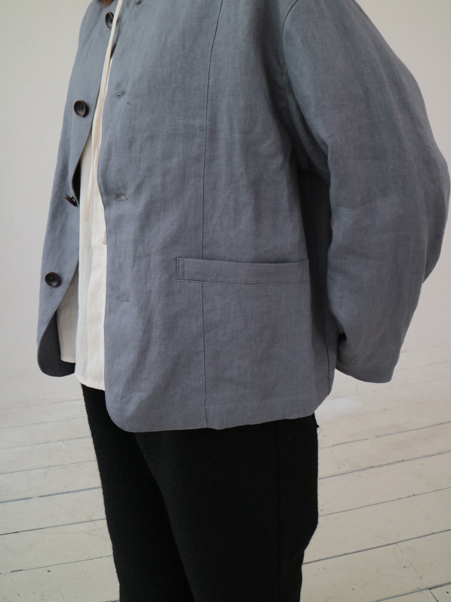 YARRA　リネン100ノーカラージャケット　YR-1547-215