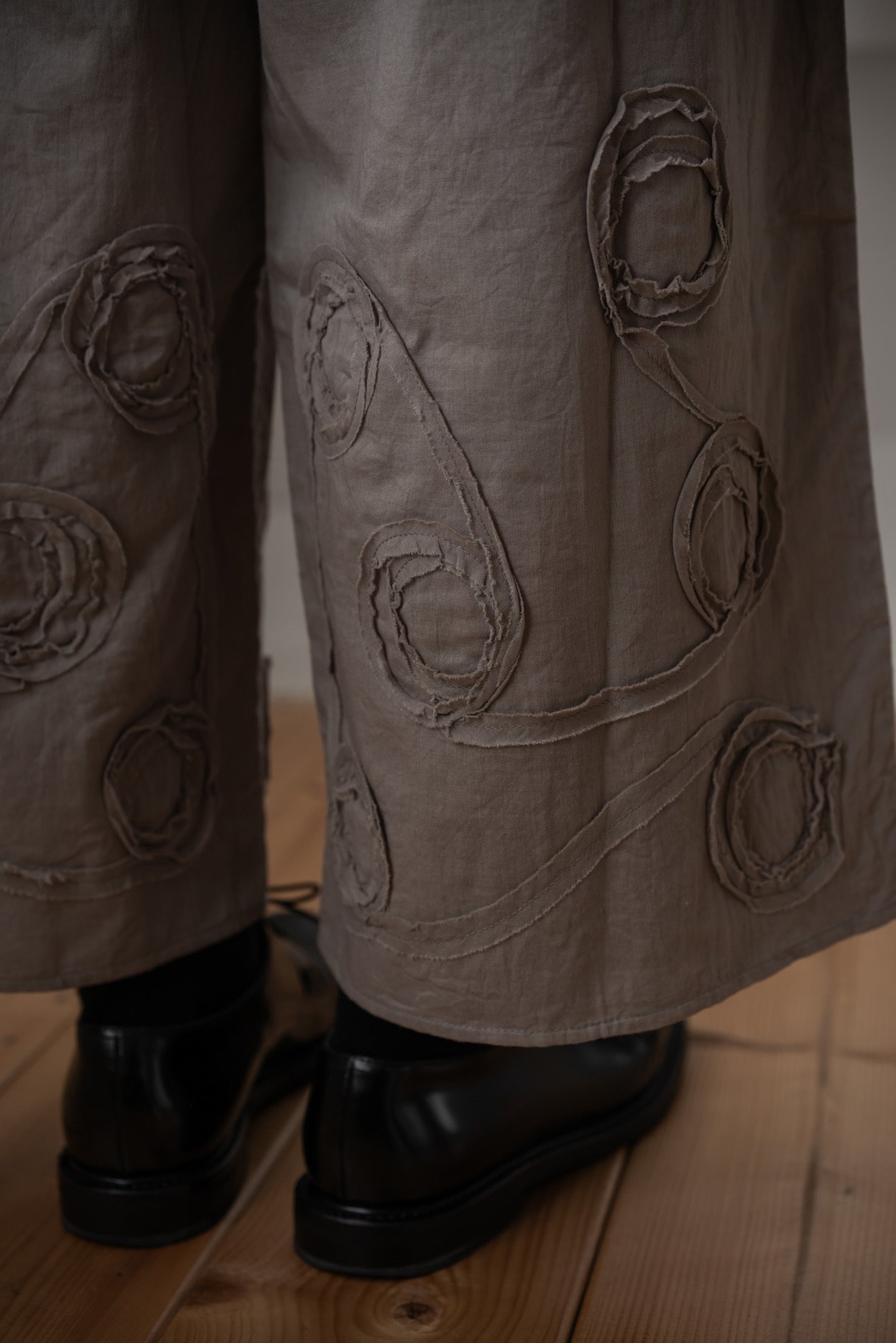 YARRA　INDIAドットテープ刺繍パンツ　YR-1545-209