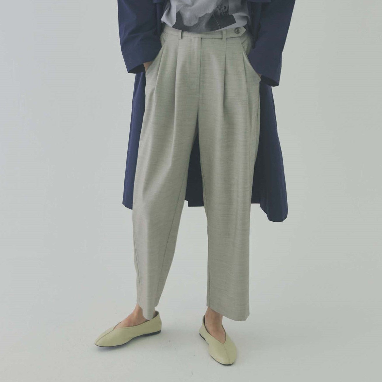 doux bleu　ワイドストレートタックパンツ　DB-2415-003