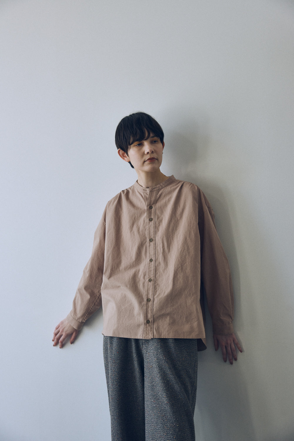 YARRA NEU　綿ウールスキッパーネックシャツ　NU-5553-422