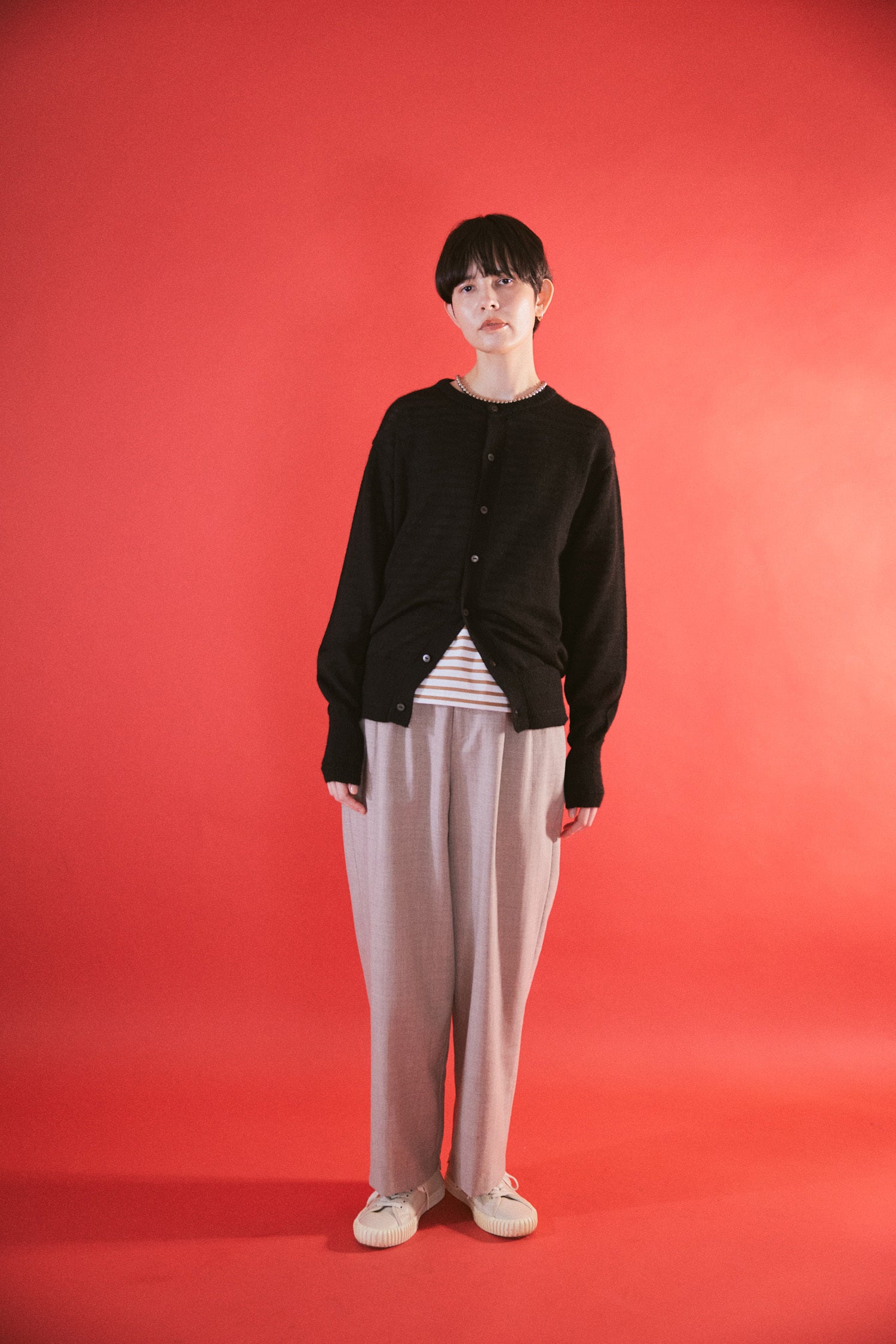 YARRA NEU　ブラックアルパカニットカーディガン　NU-5552-430