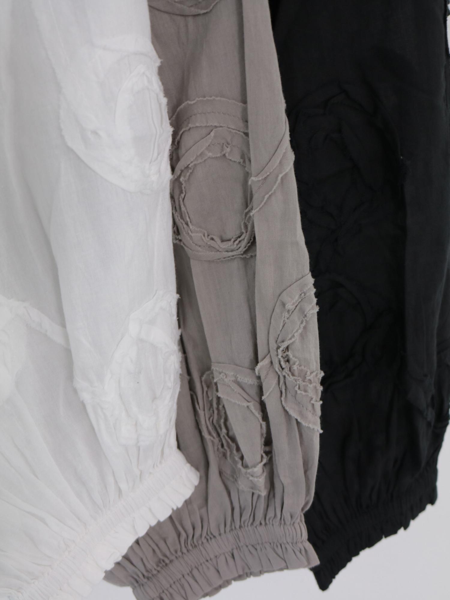 YARRA　INDIAドットテープ刺繍ブラウス　YR-1543-207