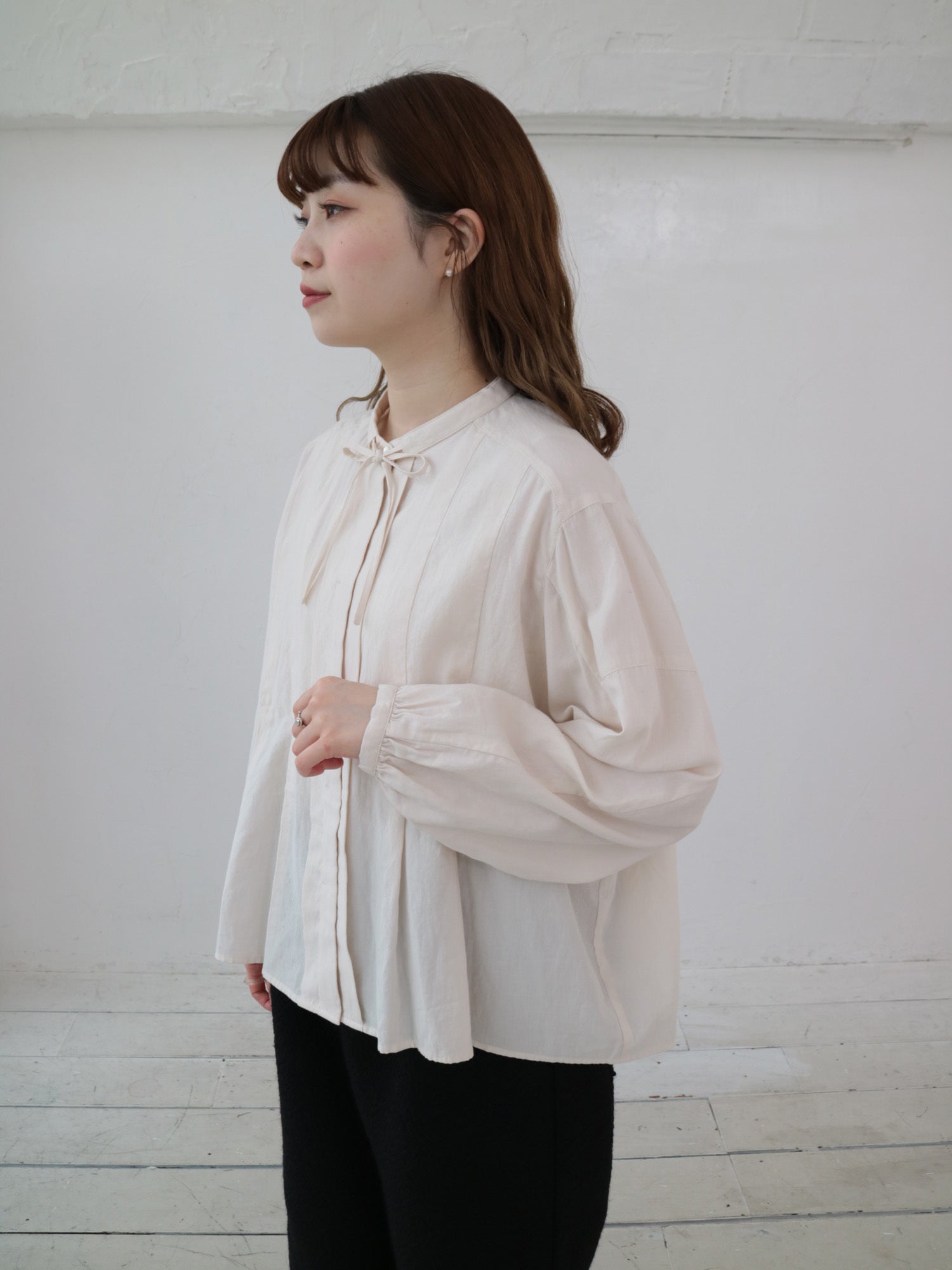 YARRA　コットンローンタックブラウス　YR-1543-220