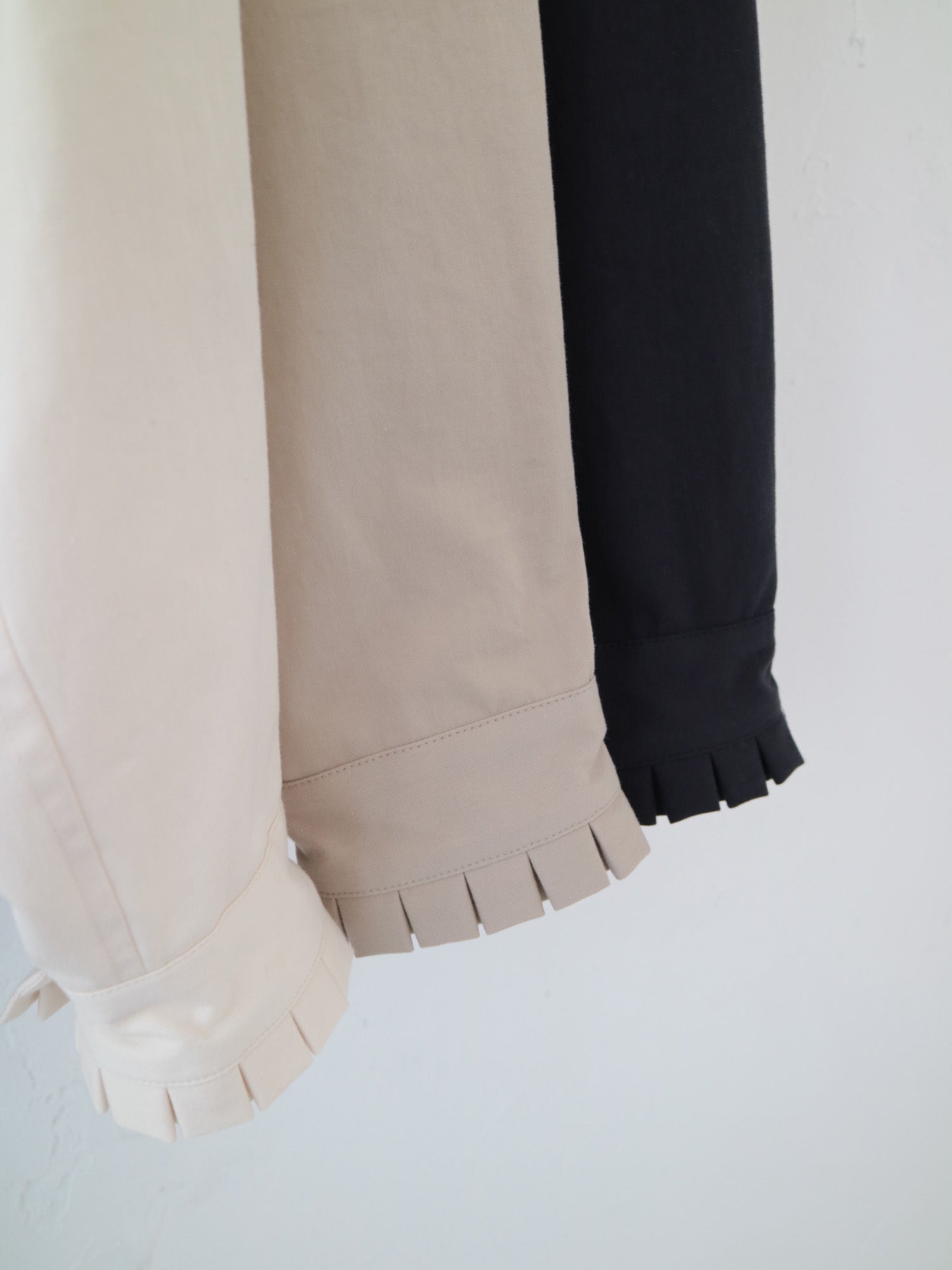 YARRA NEU　ヴィンテージワッシャー衿フリルシャツ　NU-5553-423