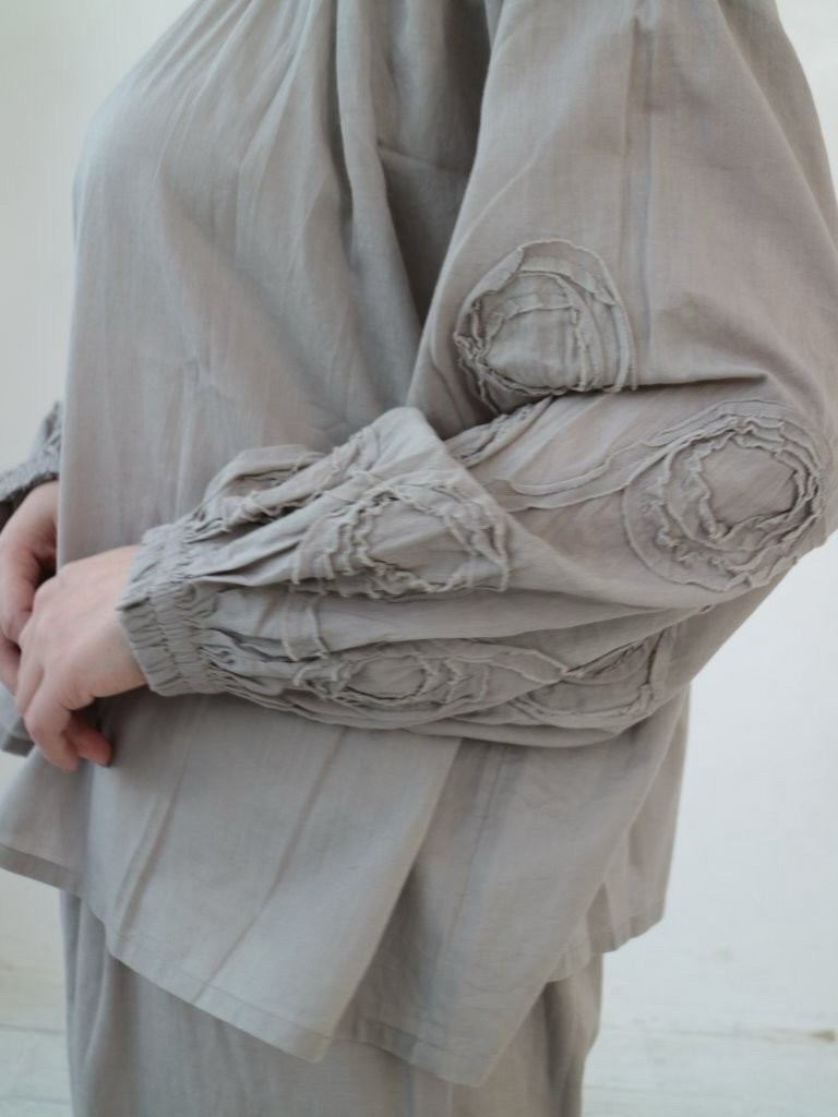 YARRA　INDIAドットテープ刺繍ブラウス　YR-1543-207