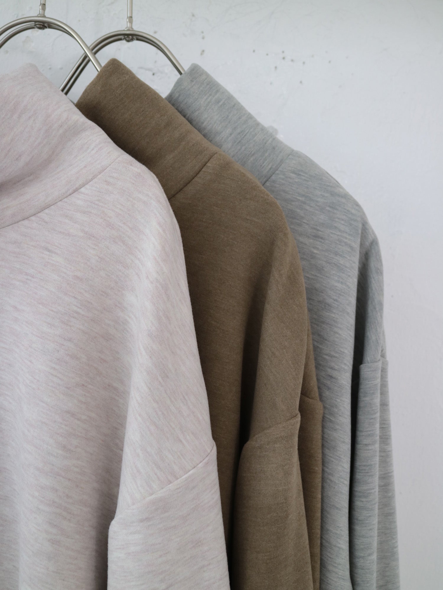 YARRA NEU　ハイネックフリースTOPS　NU-5551-416