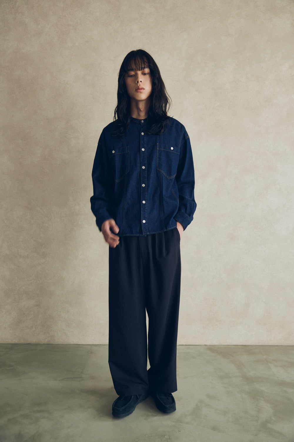 YARRA NEU　胸ポケット加工デニムシャツ　NU-5543-410