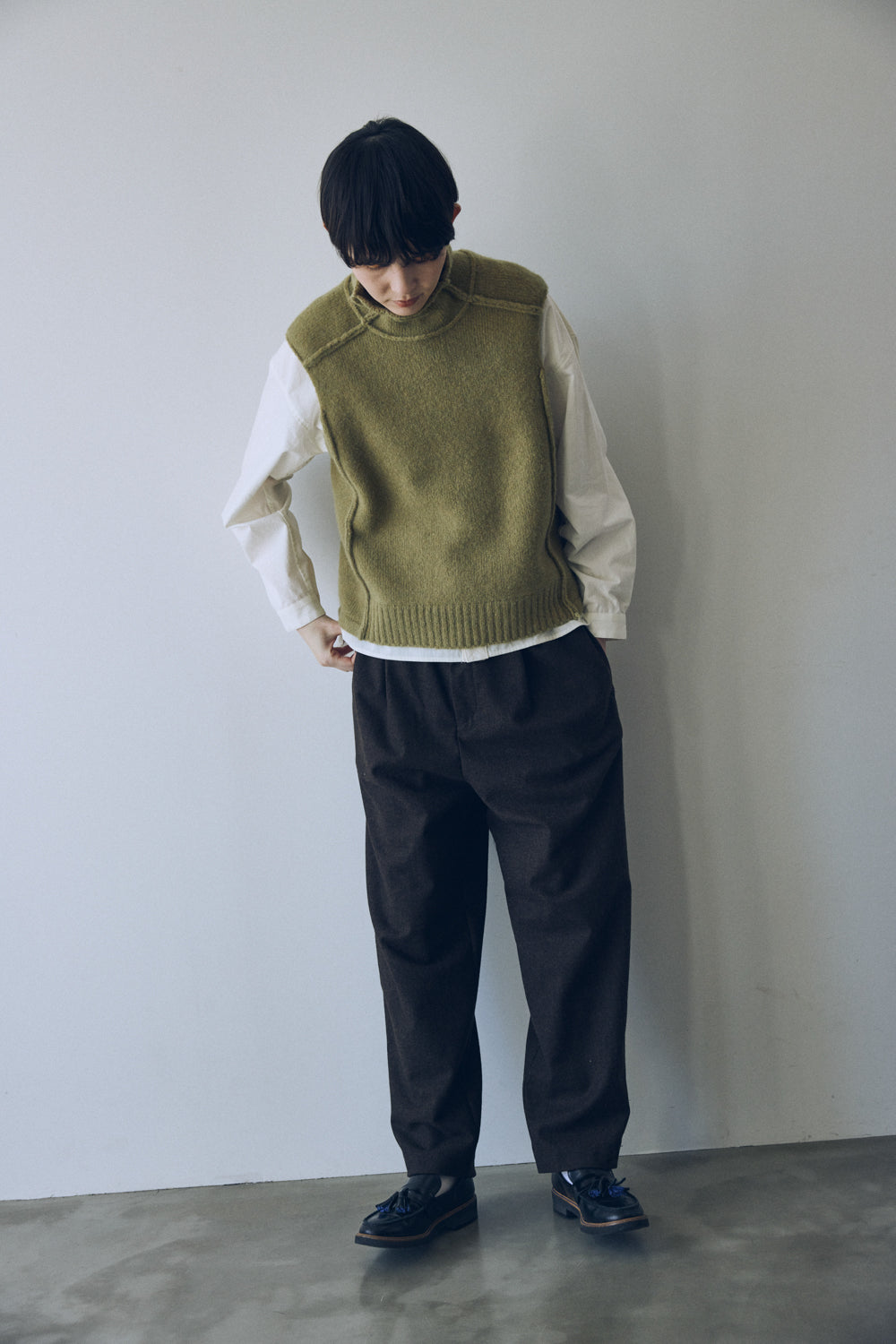 YARRA NEU　ヤク混ハイネックニットベスト　NU-5552-419